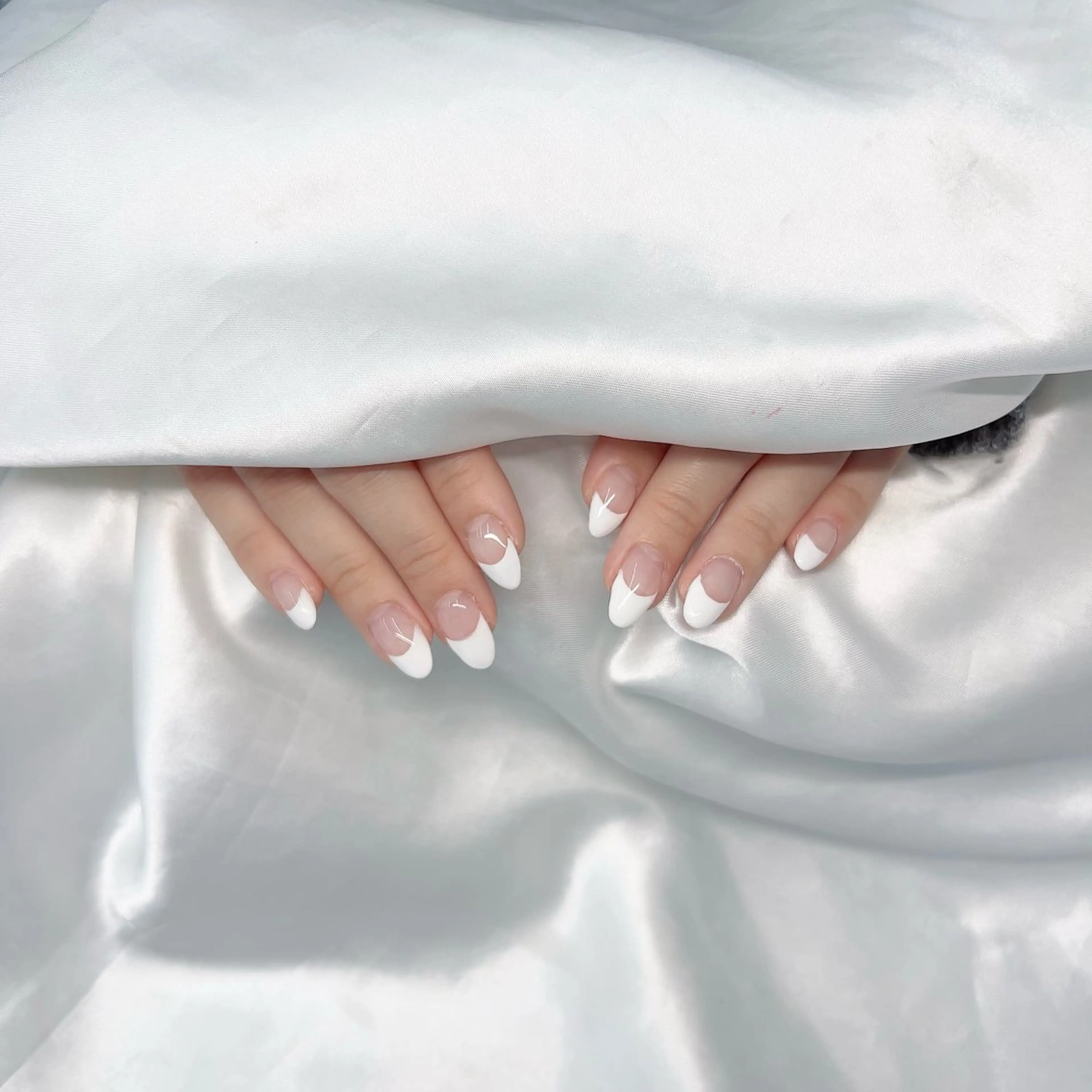 ネイル クリアネイル フレンチネイル LANCE NAIL tomoのネイルデザイン