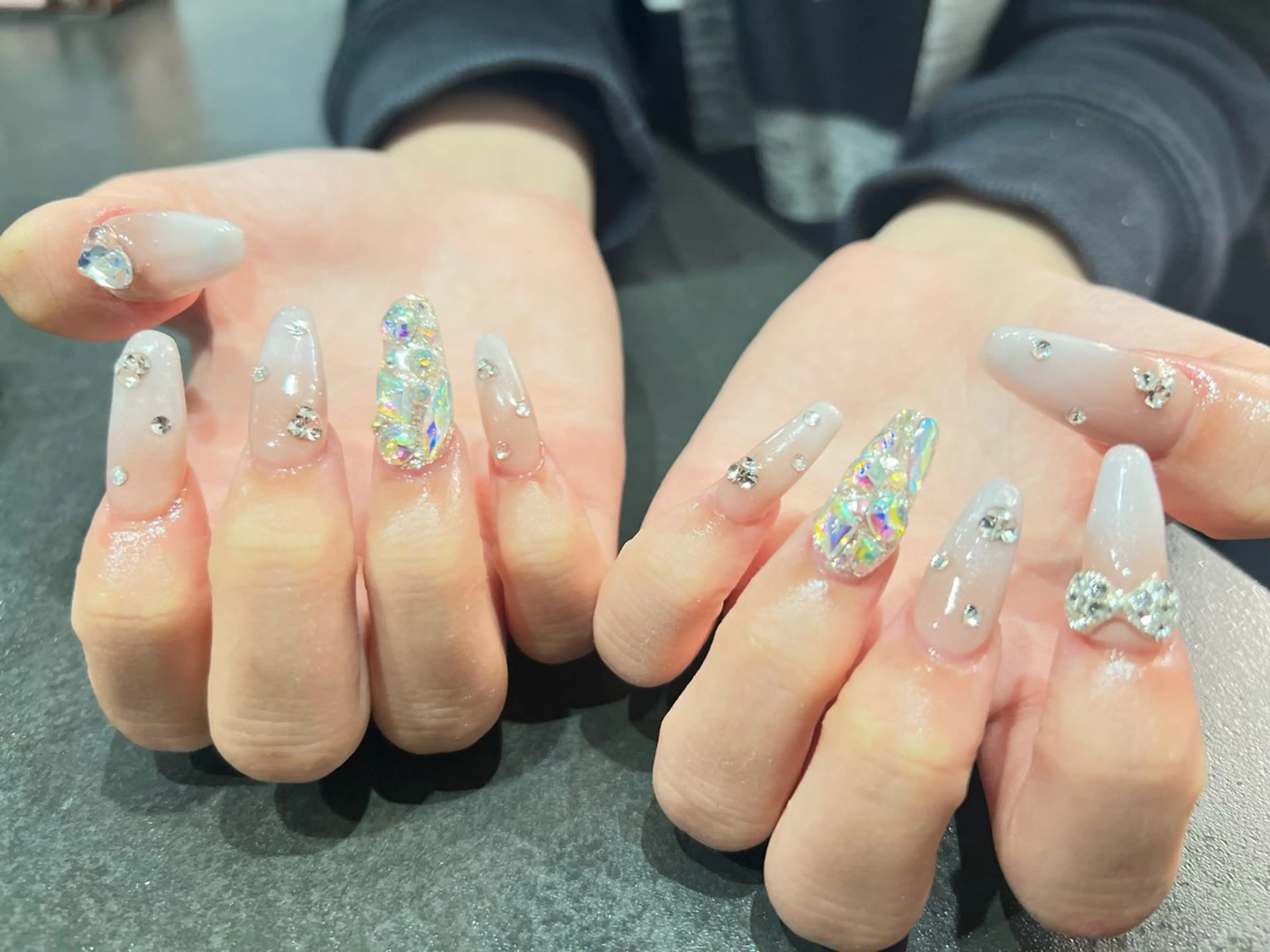 ネイル 長さ出し 持ち込み 88-nail. MAKIのネイルデザイン