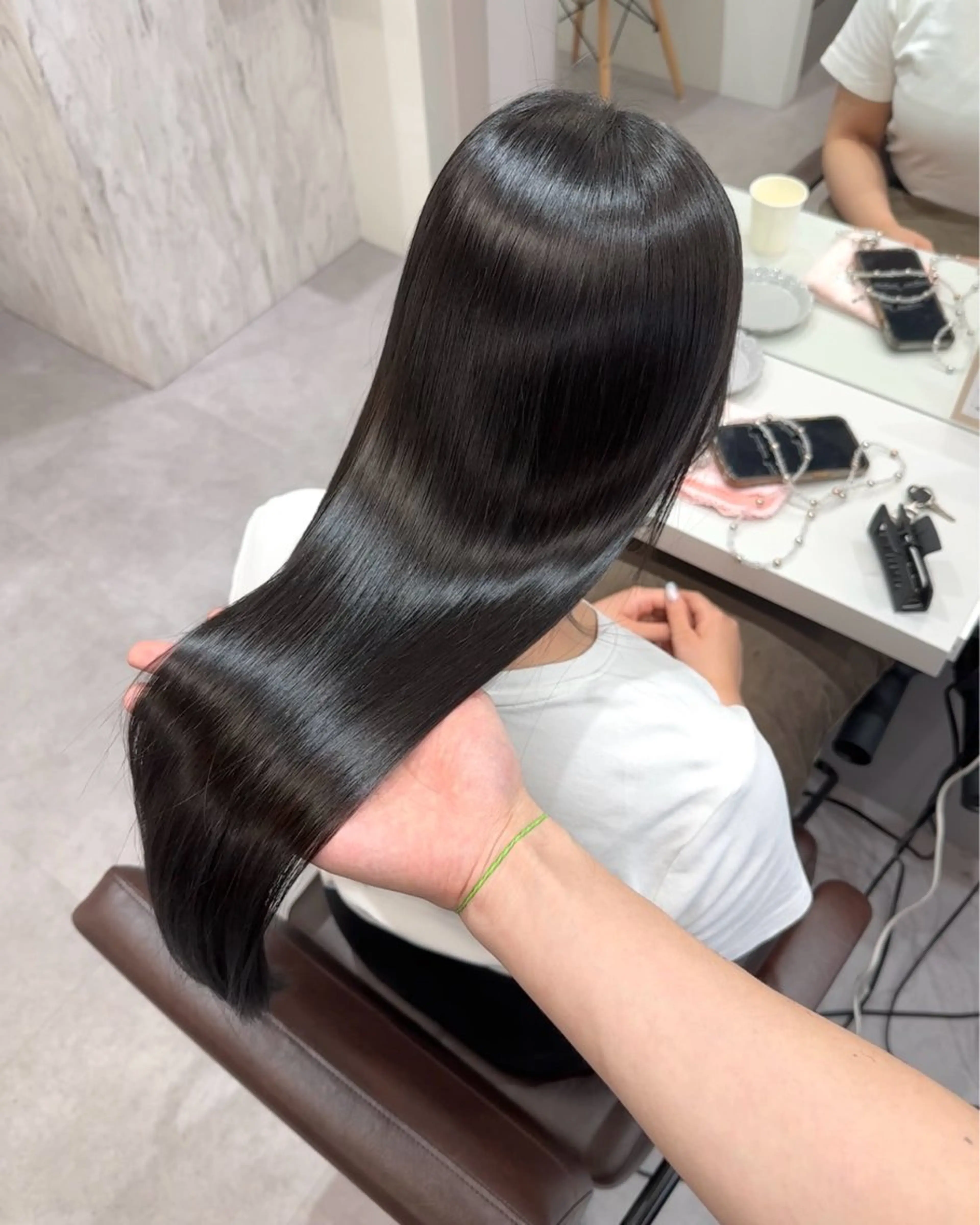 ロング 髪質改善× ブリーチなしyutoのヘアスタイル