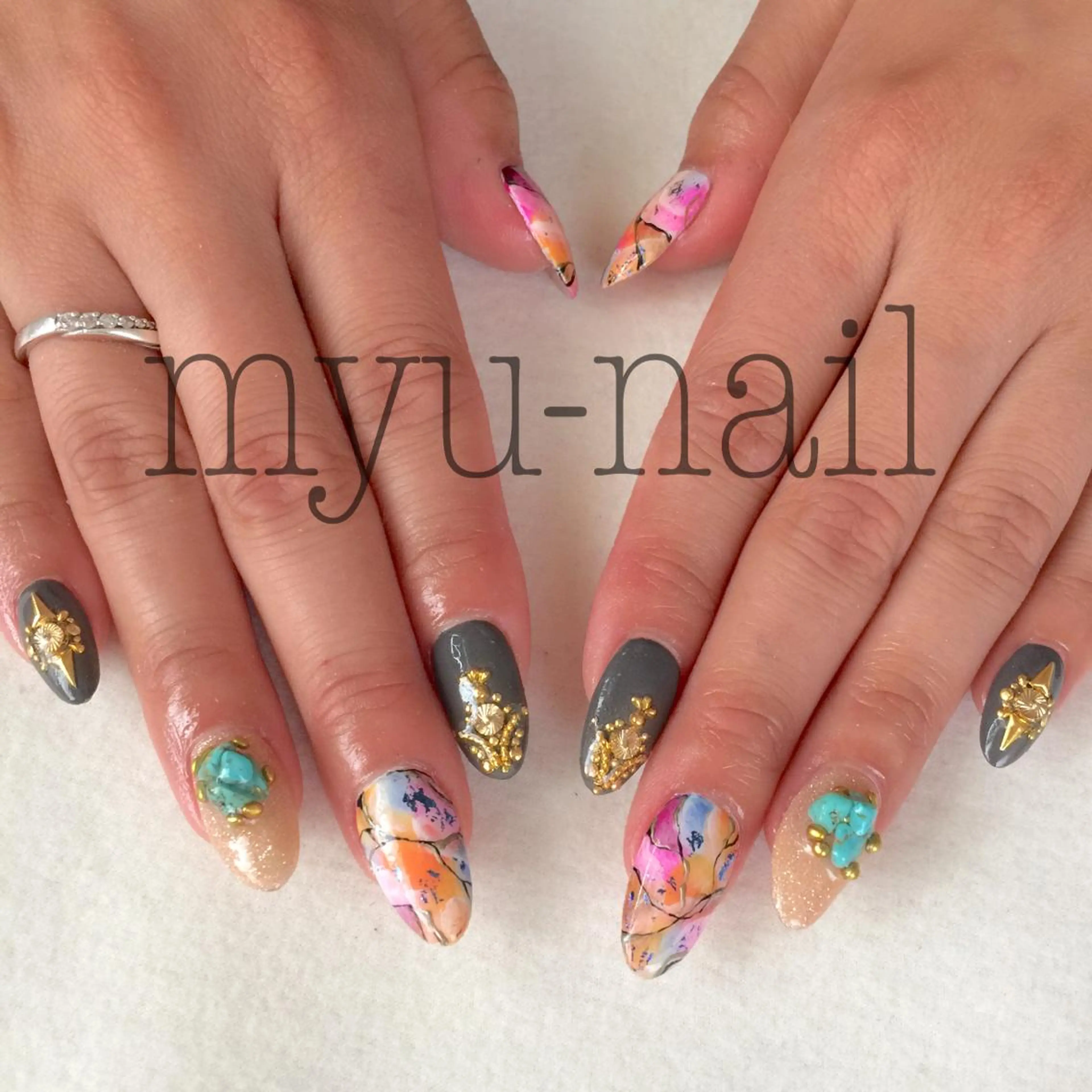 ネイル スカルプネイル ハンドネイル ホームサロン myu-nailのネイルデザイン