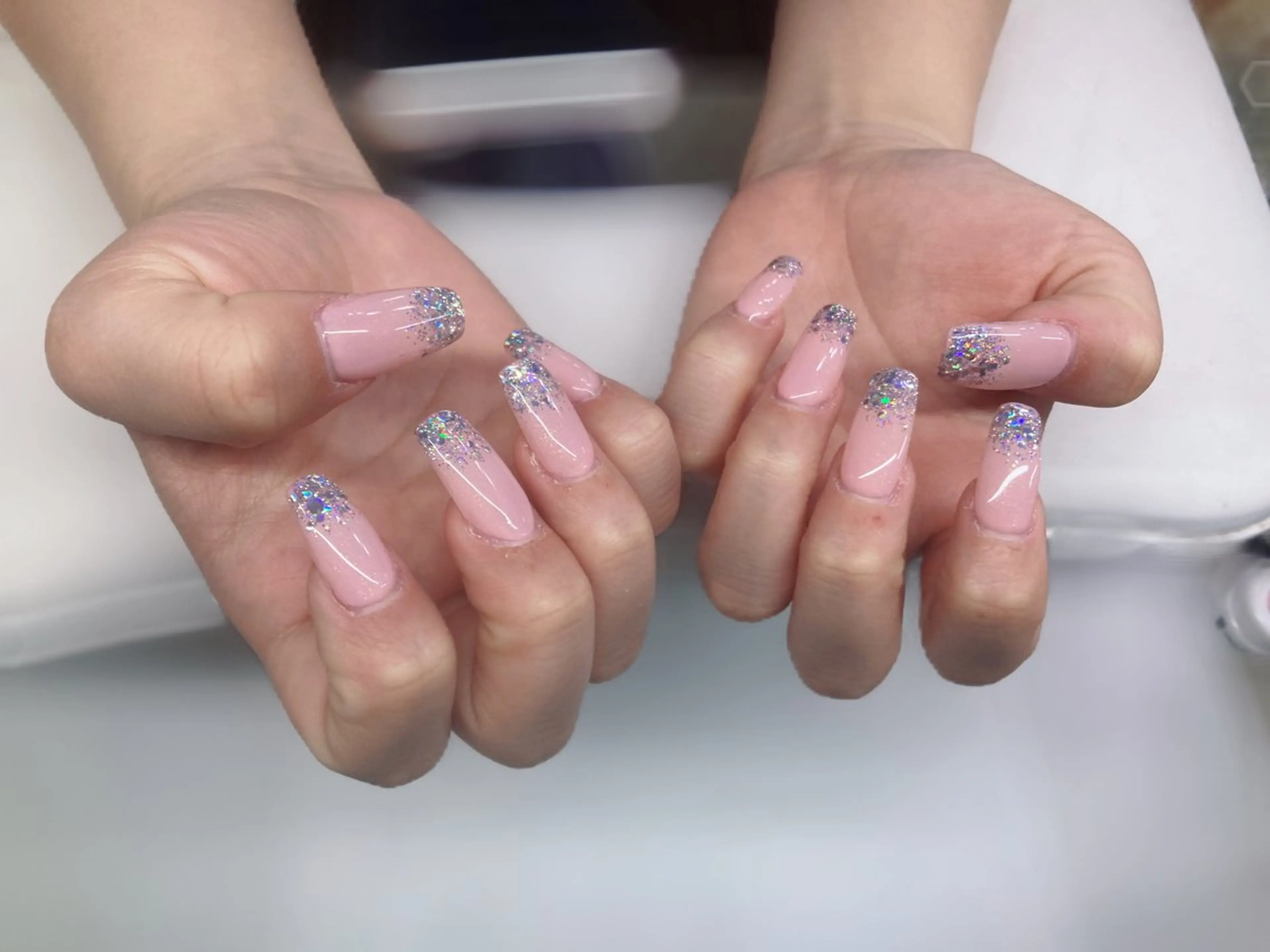 ネイル 長さ出し グラデーション ラメ(グリッター) ラメグラデーション ワンカラーネイル YO♥ nails  横浜駅のネイルデザイン