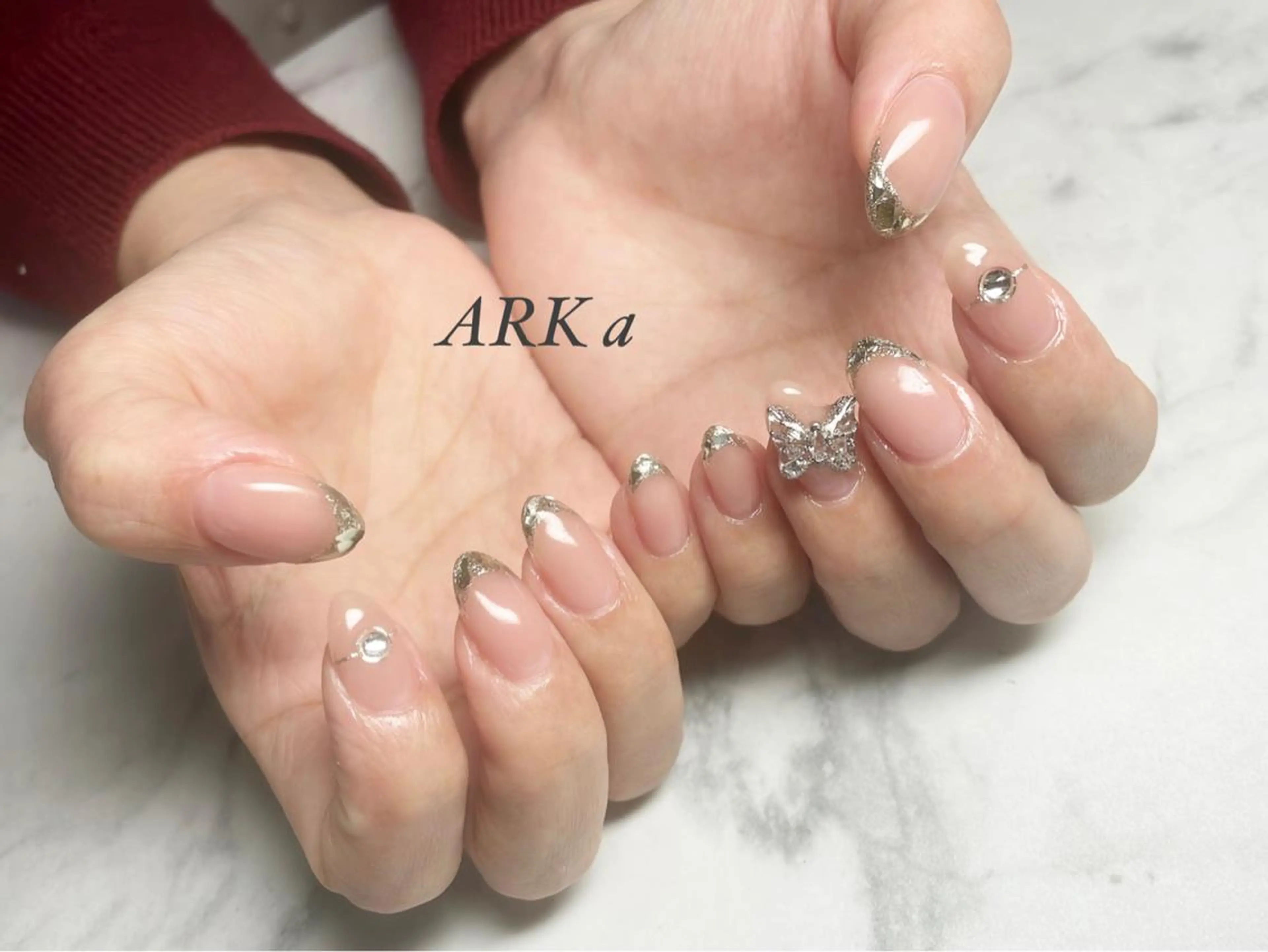 ネイル フレンチネイル ガラスフレンチ ハンドネイル ARKα Nishiのネイルデザイン