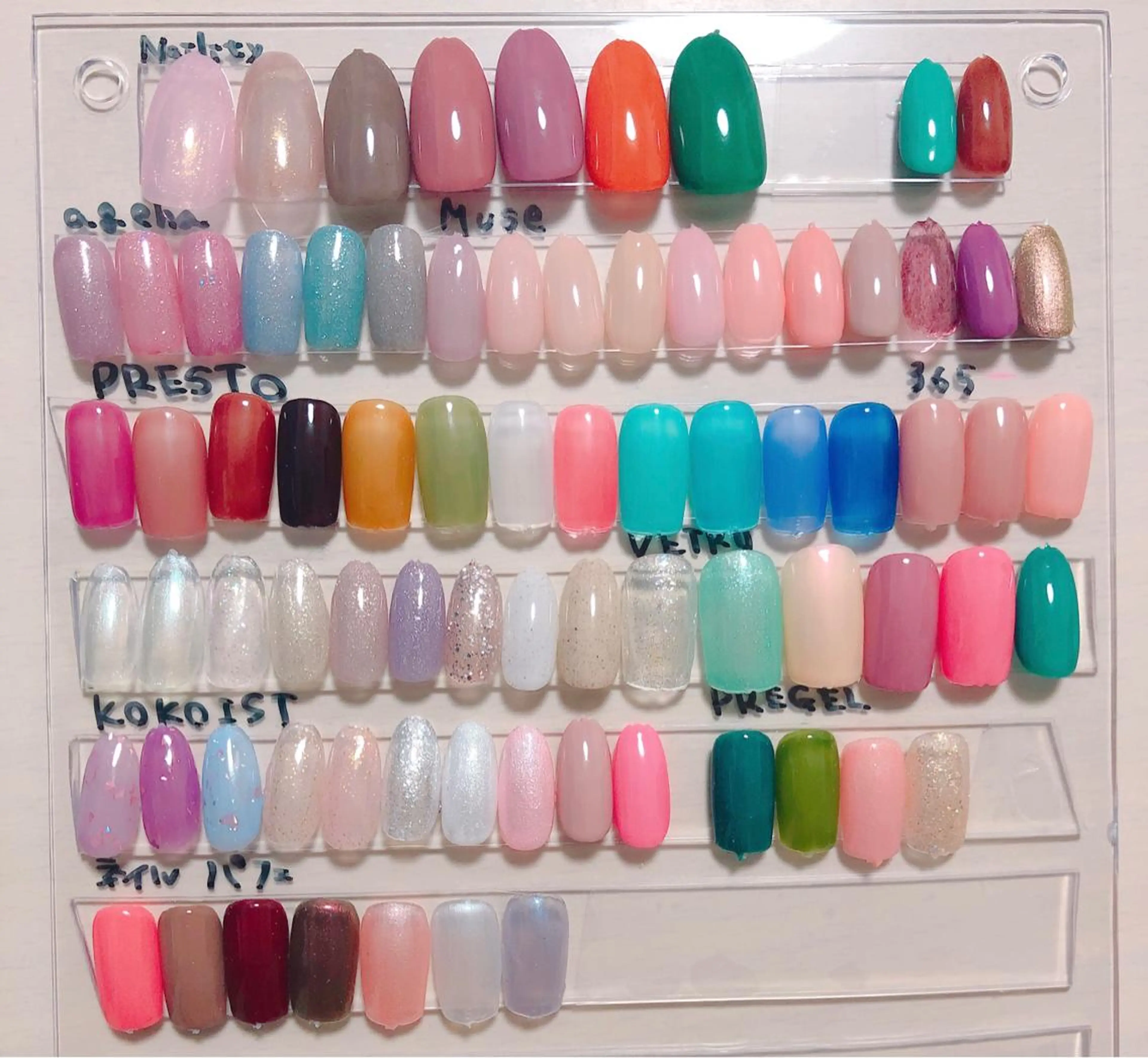 ネイル ミラーネイル 持ち込み ワンカラーネイル ハンドネイル フットネイル まるみ ♡のネイルデザイン