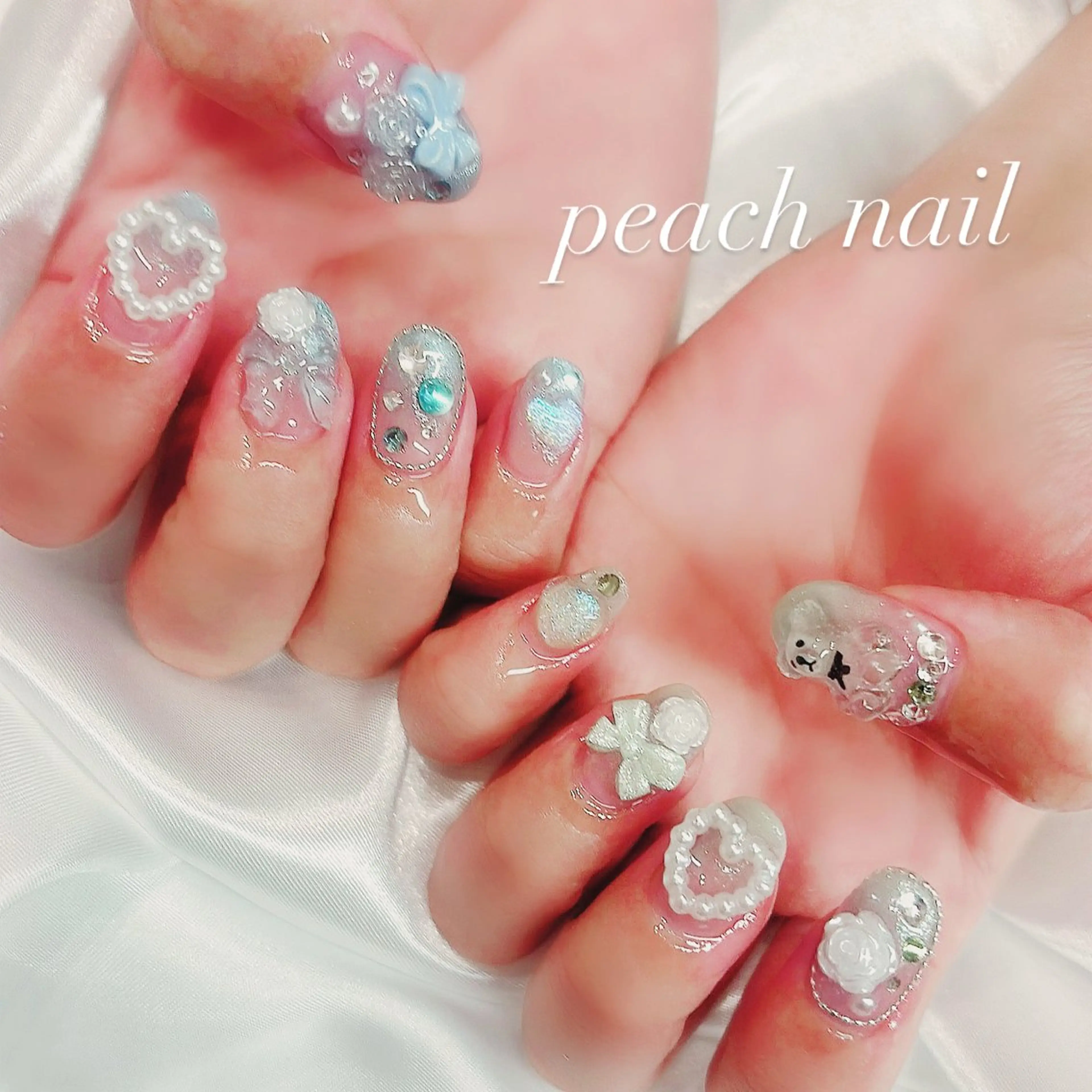 ネイル ブルー グリーン 韓国ネイル 持ち込み リボン ハンドネイル . kiyomiのネイルデザイン