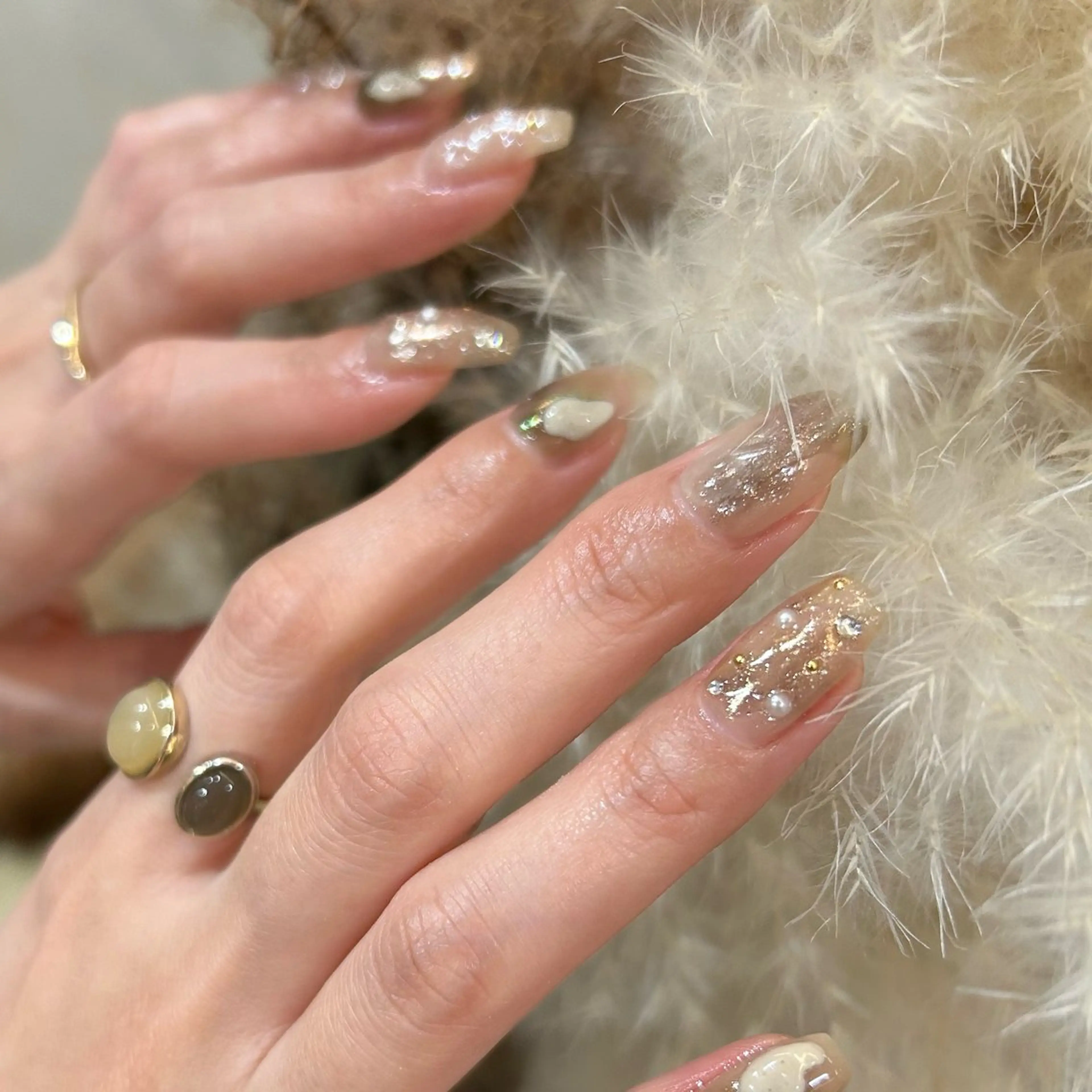 ネイル ハンドネイル shio ♡ 1〜2月予約受付中のネイルデザイン