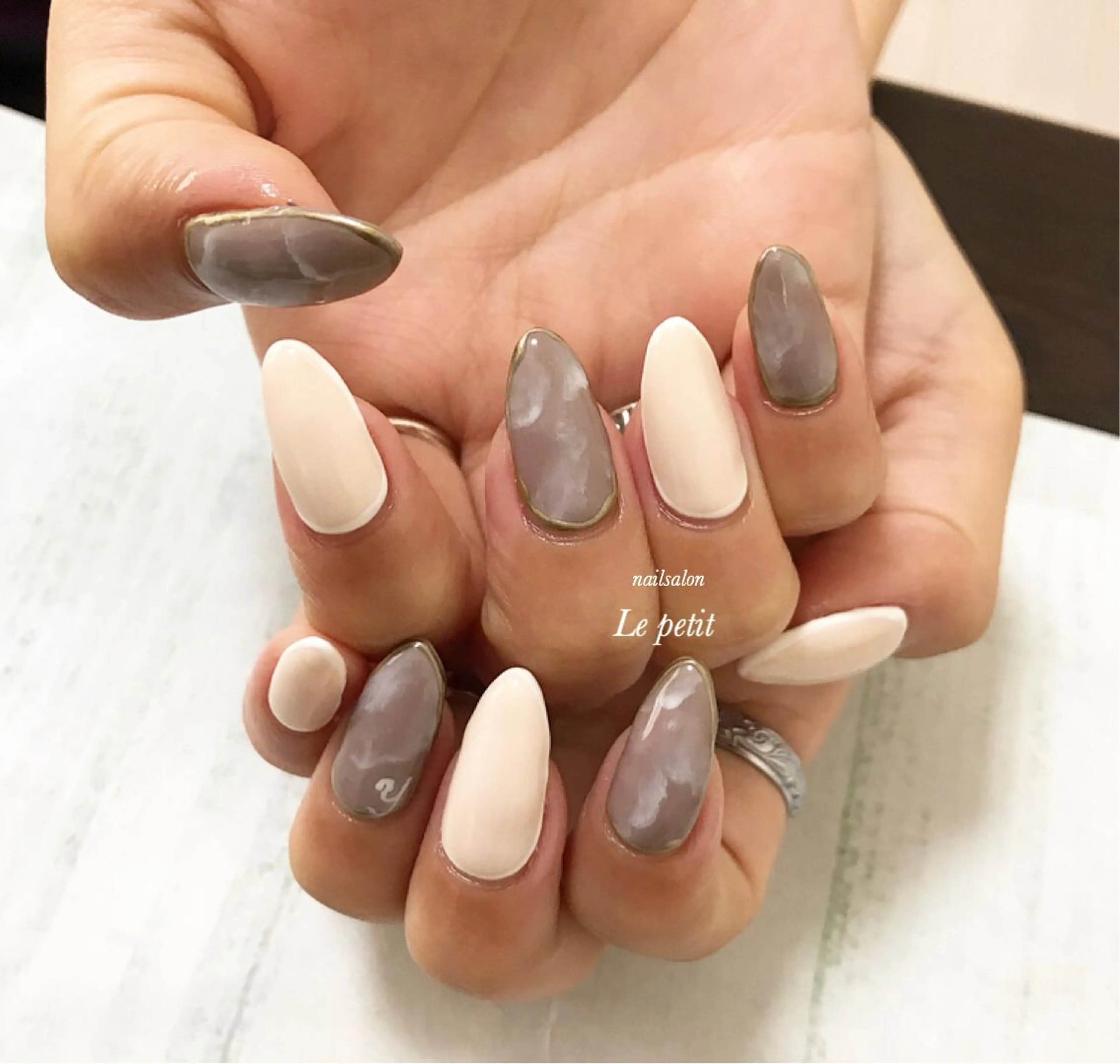 ネイル 石野 広佳のネイルデザイン