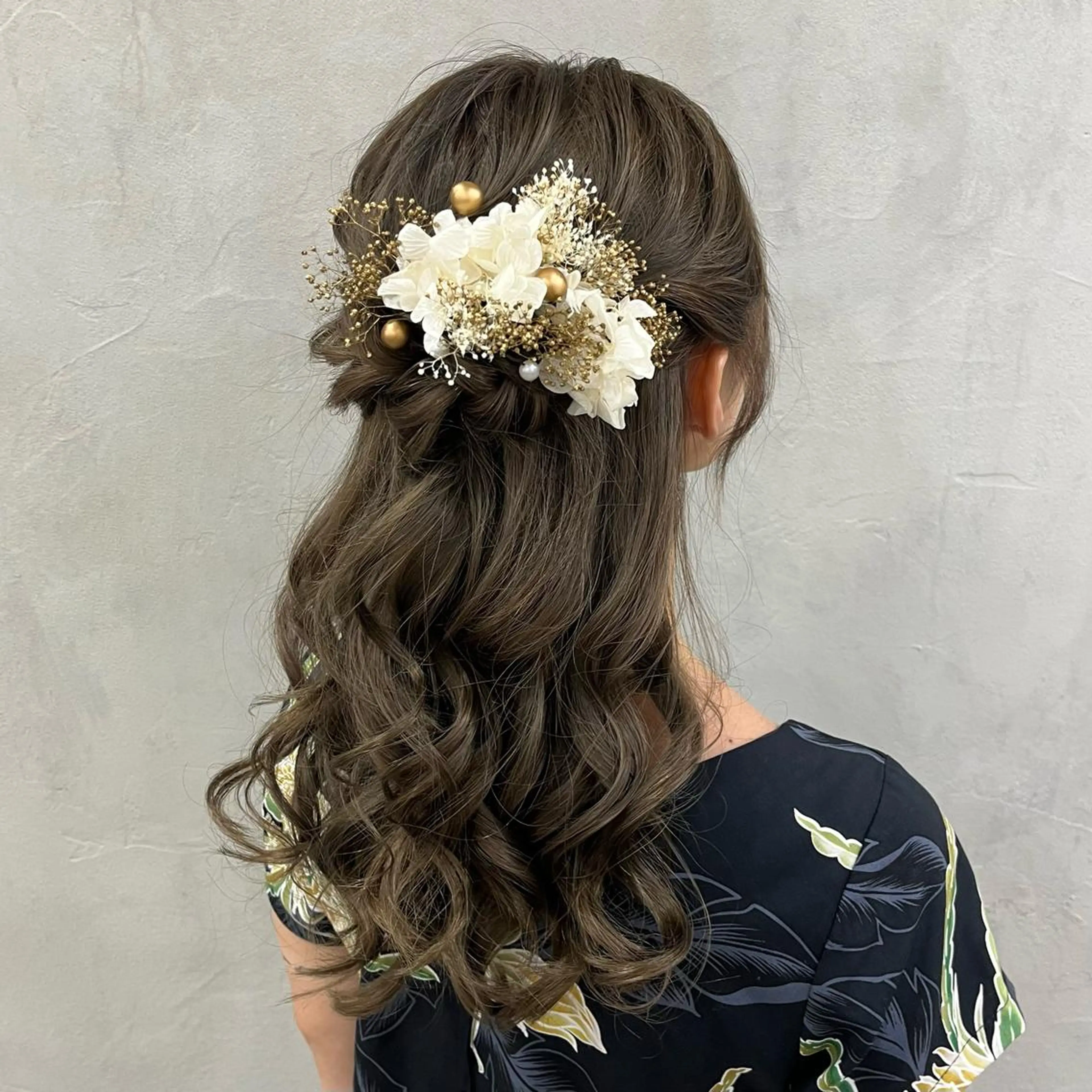 ロング カラー ヘアアレンジ 🫧tomoka 透明感カラー🫧のヘアスタイル