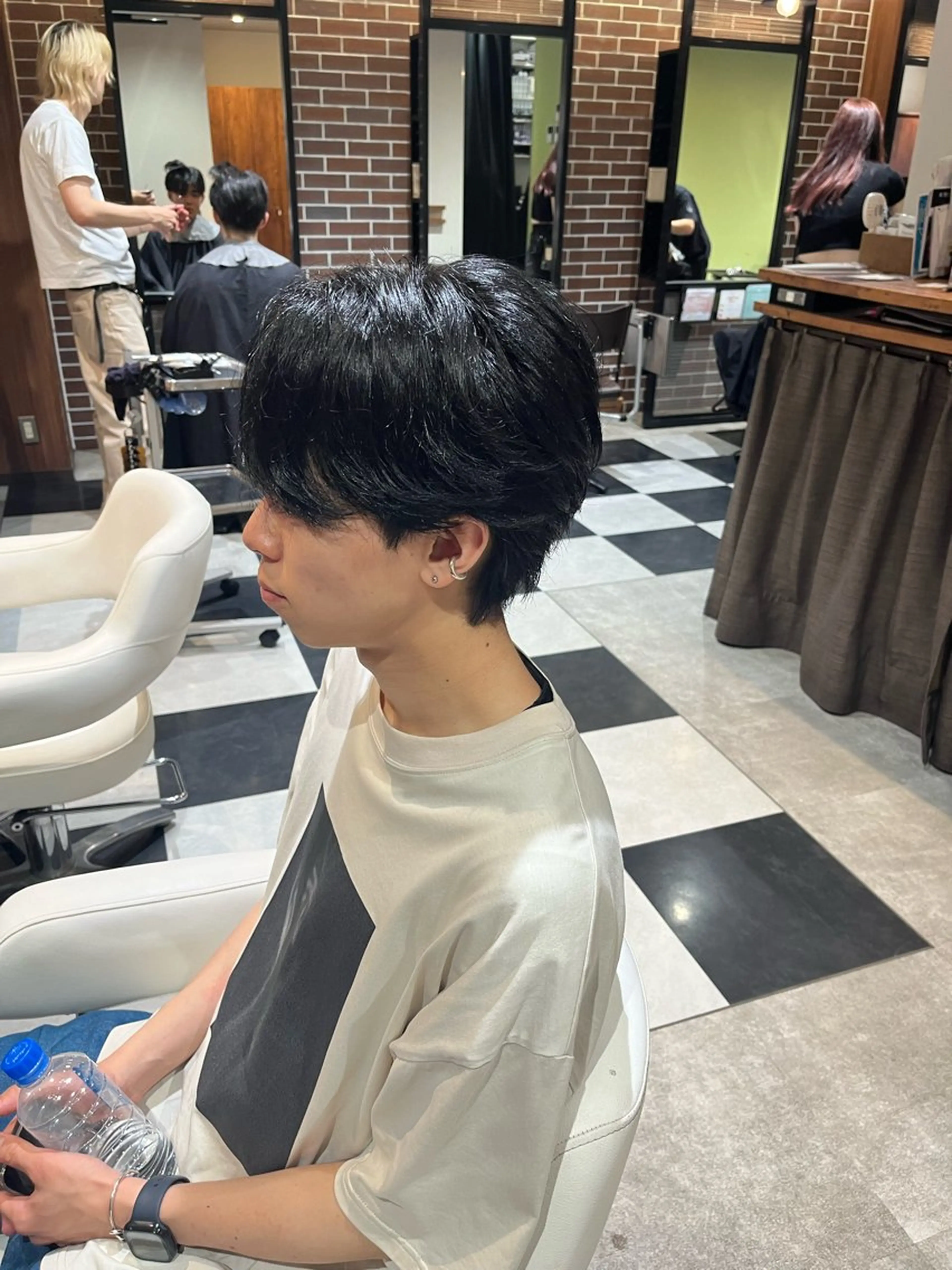 ミディアム カラー メンズ マッシュ シースルーマッシュ カット 🎧メンズパーマ特化 /RUI🎧のヘアスタイル