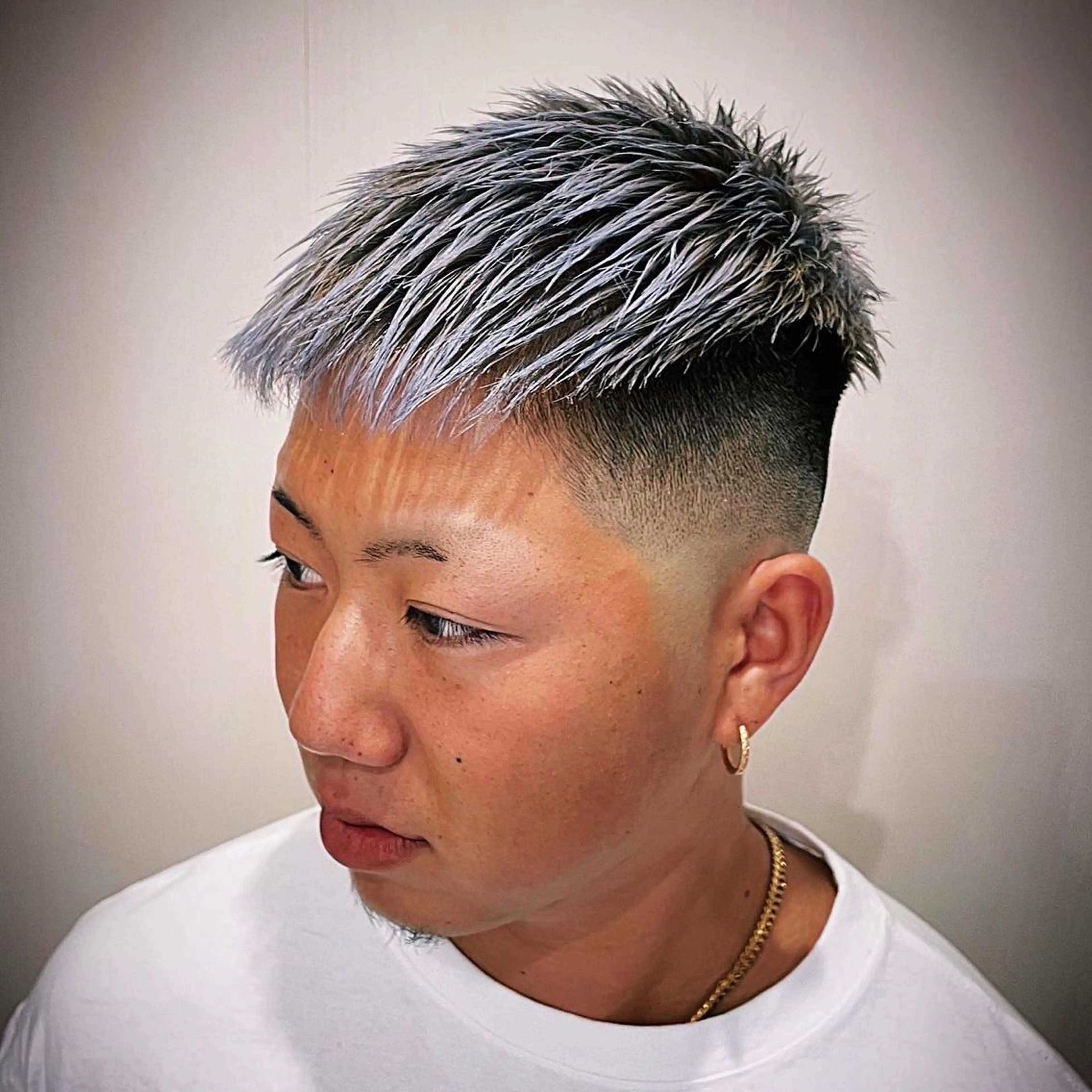 ショート カラー メンズ カット ヘアカラー 六本木ビジネスヘア HIROGINZAのヘアスタイル