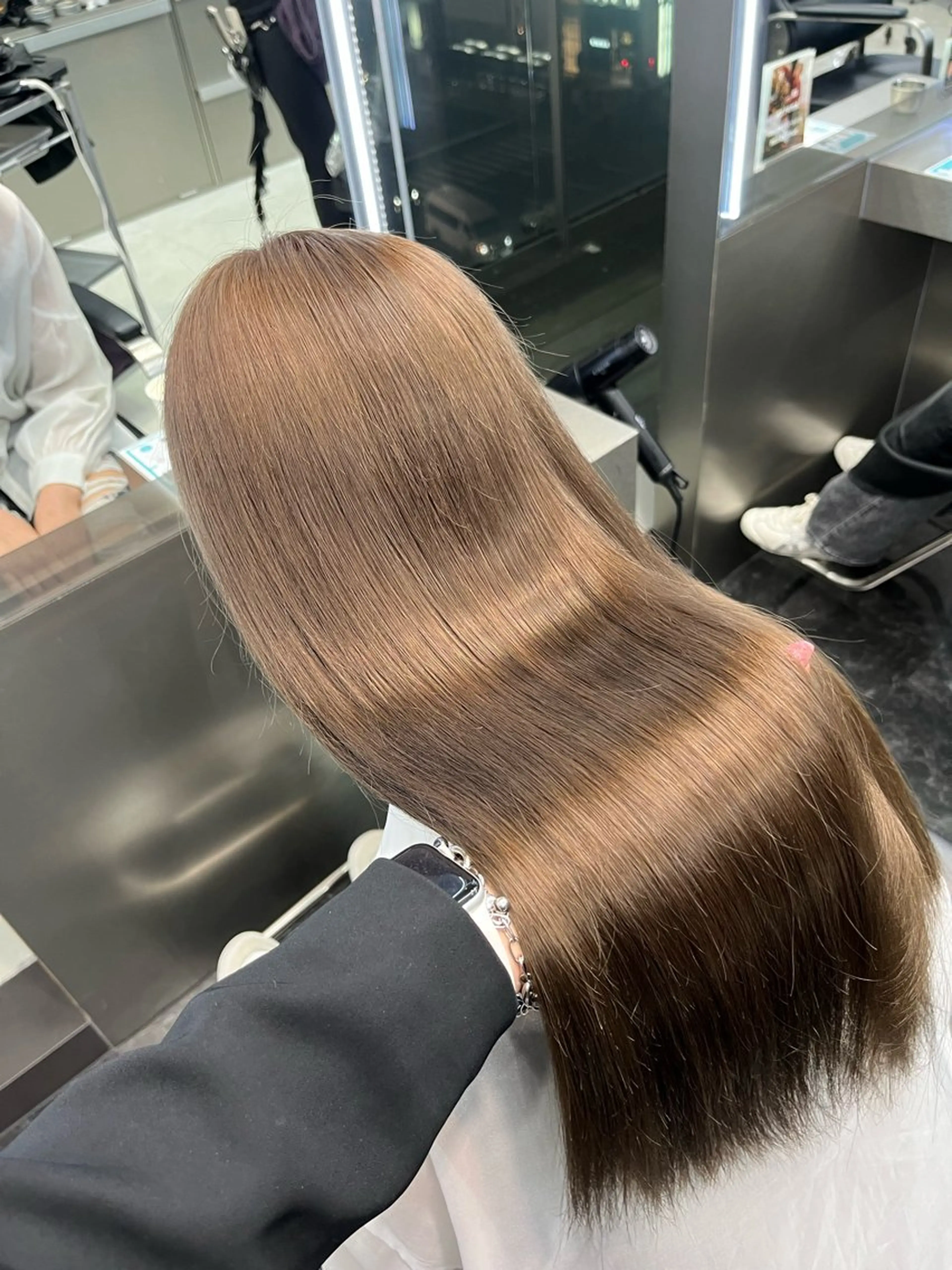 ロング カラー ヘアアレンジ ヘアカラー トリートメント ヘアセット ハイトーン/透明感 髪質改善/rinaのヘアスタイル