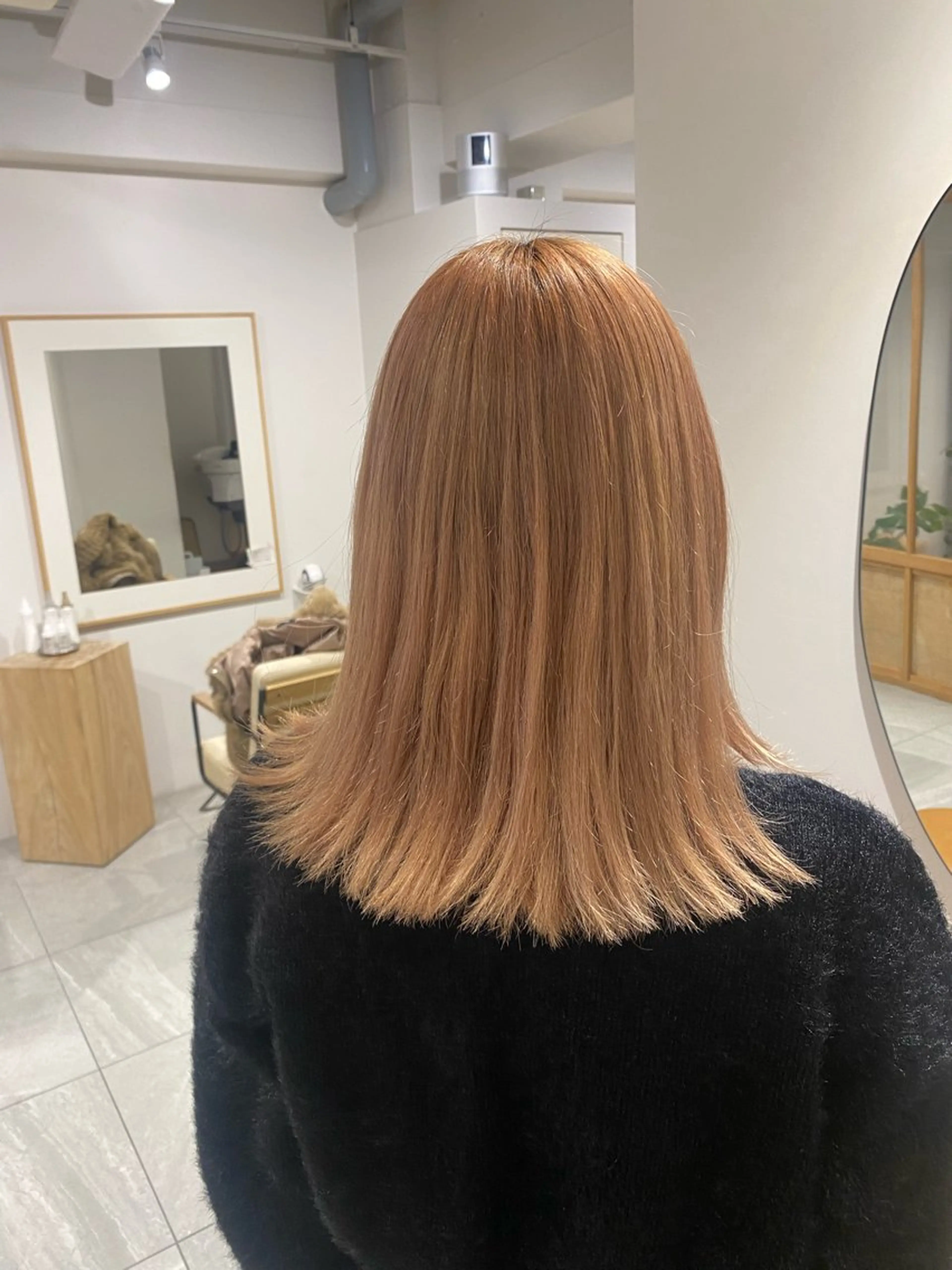 ミディアム ショート/ボブ/顔周 りレイヤー/RINAのヘアスタイル