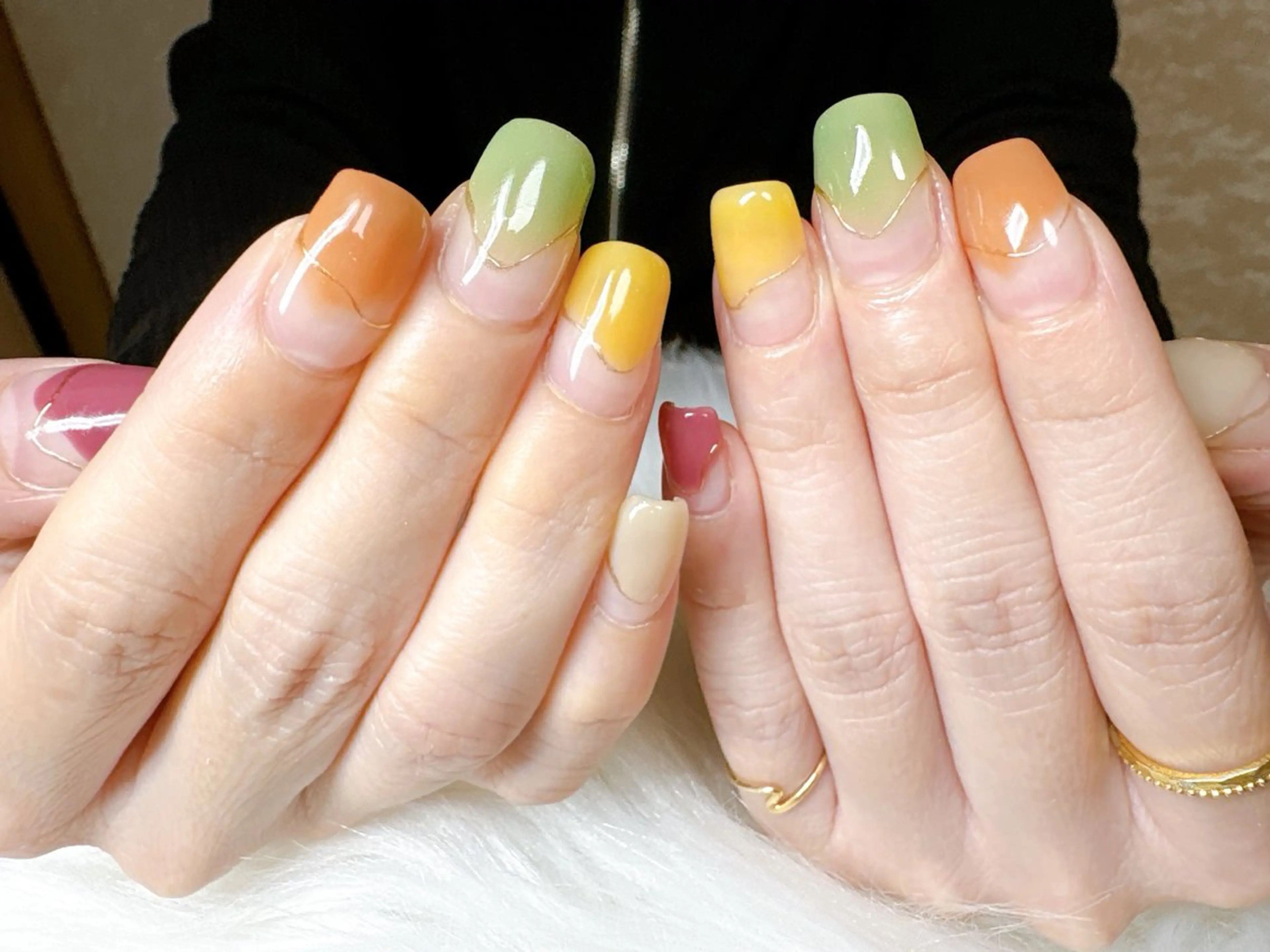 ネイル ECLAT エクラ所属・寺山 千鶴のネイルデザイン