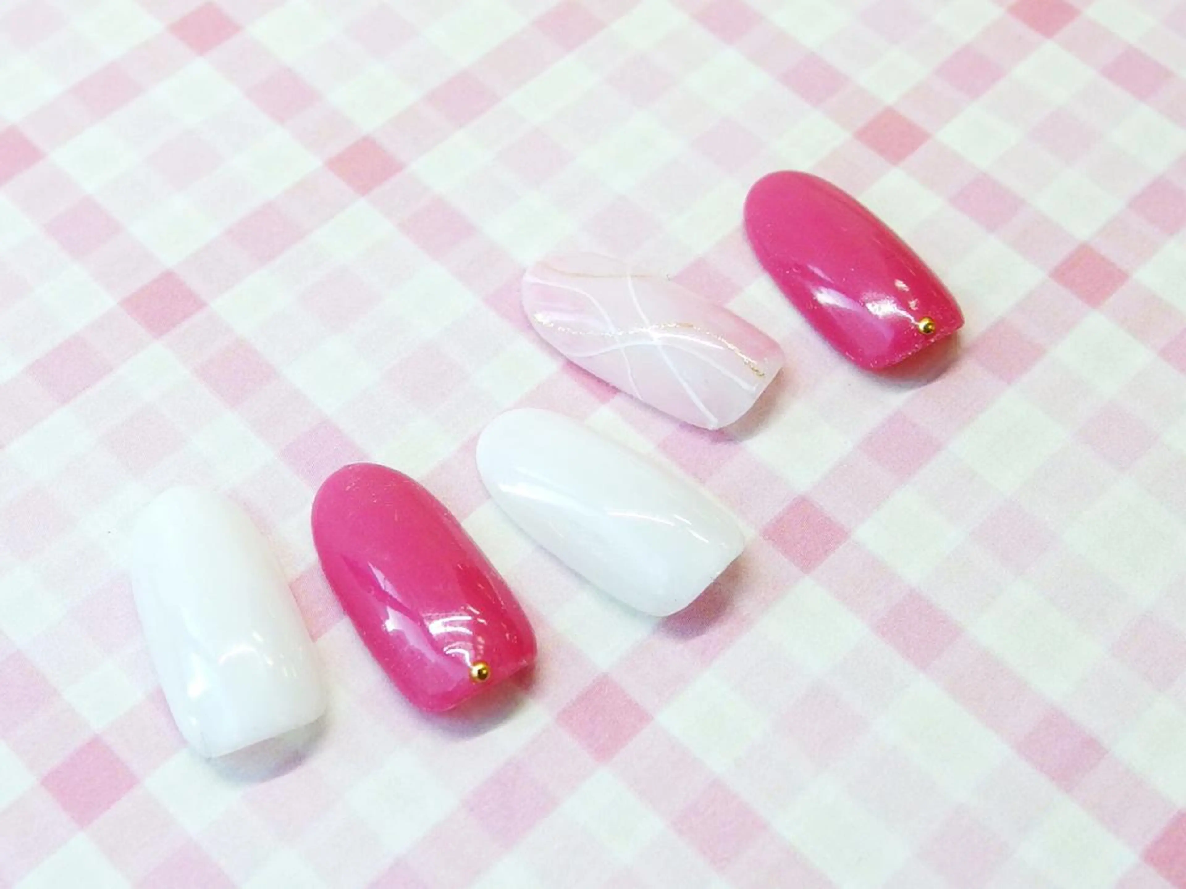 ネイル ティーエヌ 金山駅東口店のネイルデザイン