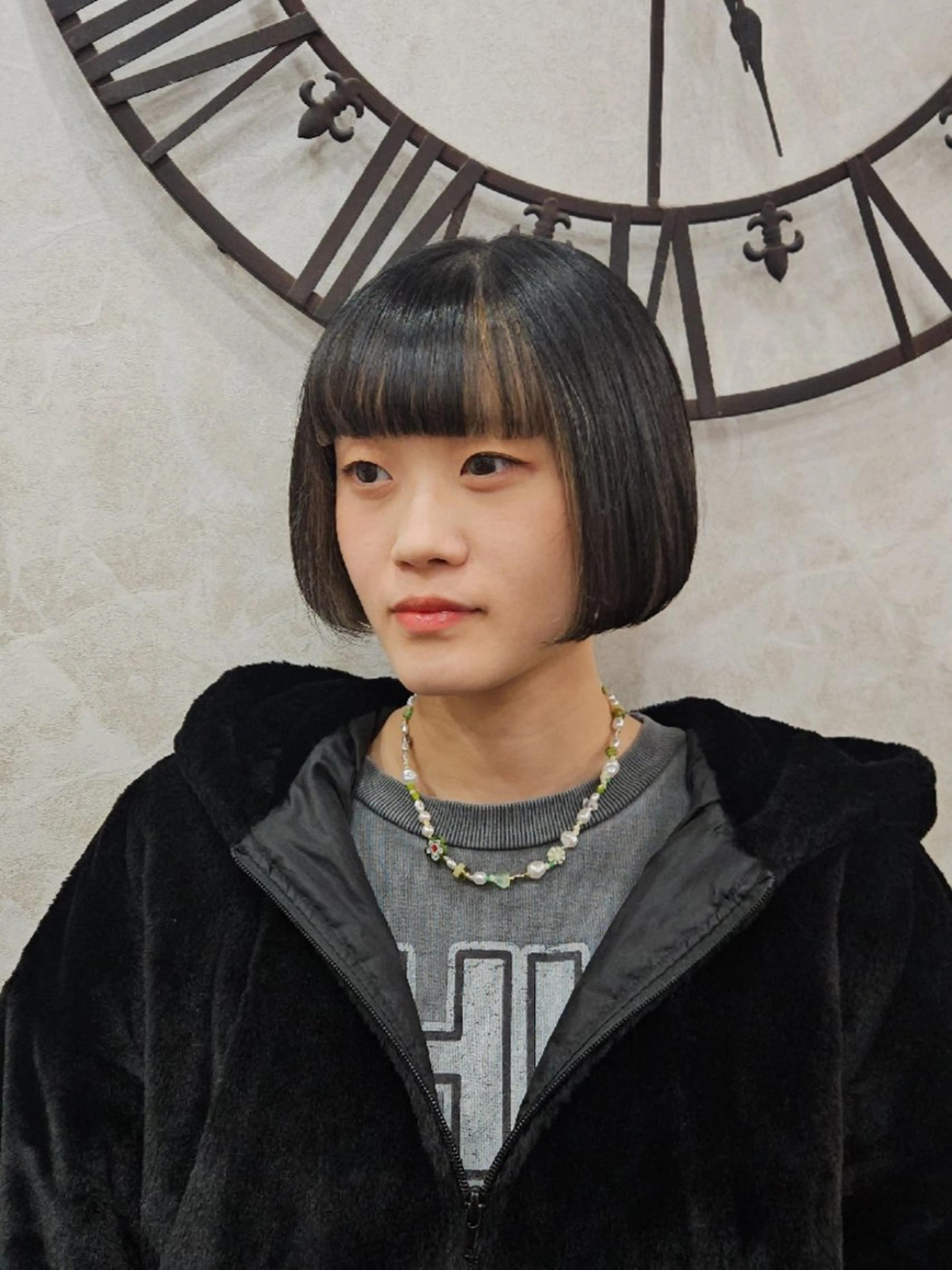 ショート カラー ミストバング  フェイスフレーミング ボブ 韓国風ヘア レイヤーカット カット ヘアカラー トリートメント ミク🇰🇷 /Agu hairのヘアスタイル