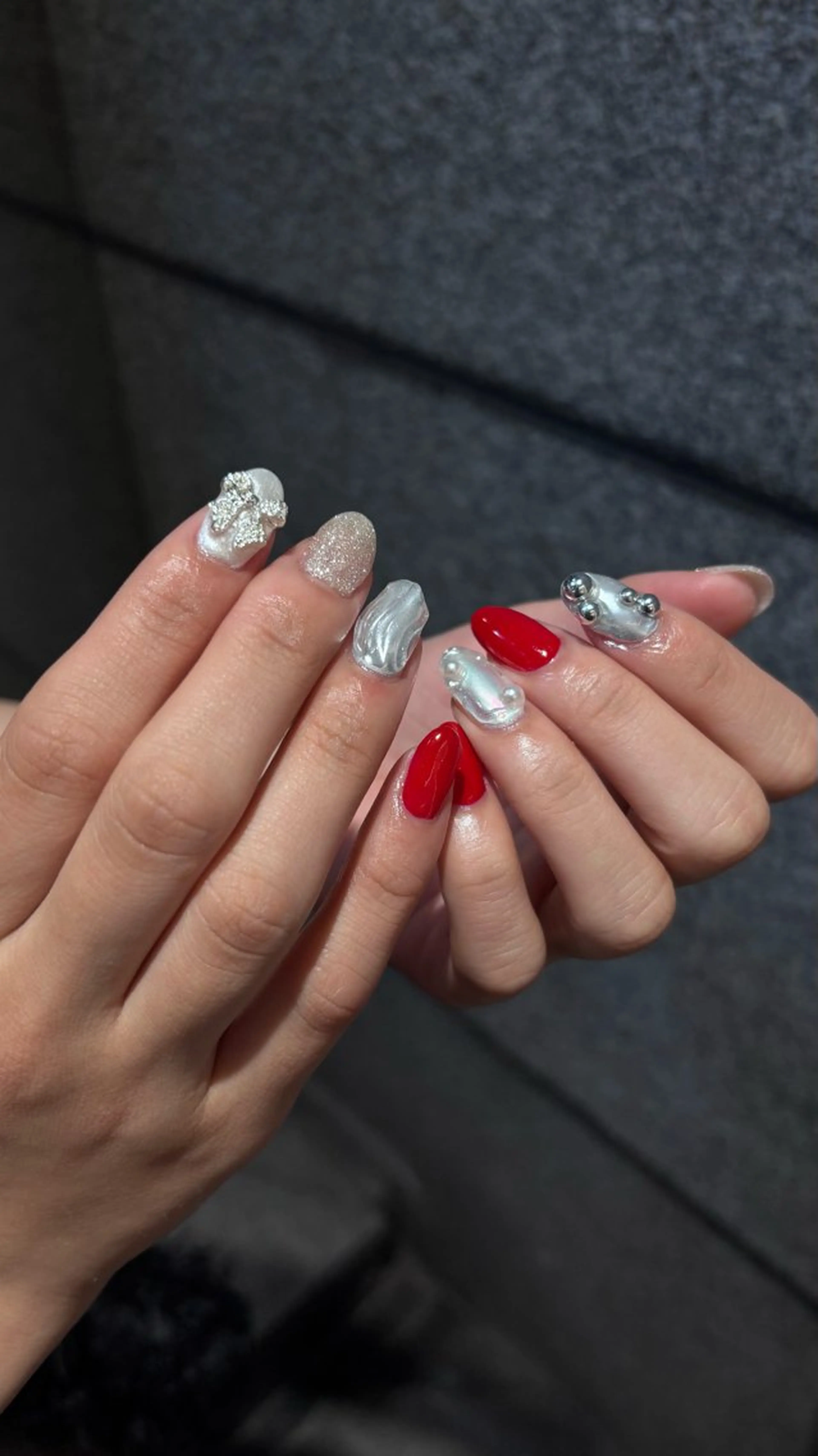 ネイル ハイトーン/レイヤー KYOKA🩶のヘアスタイル