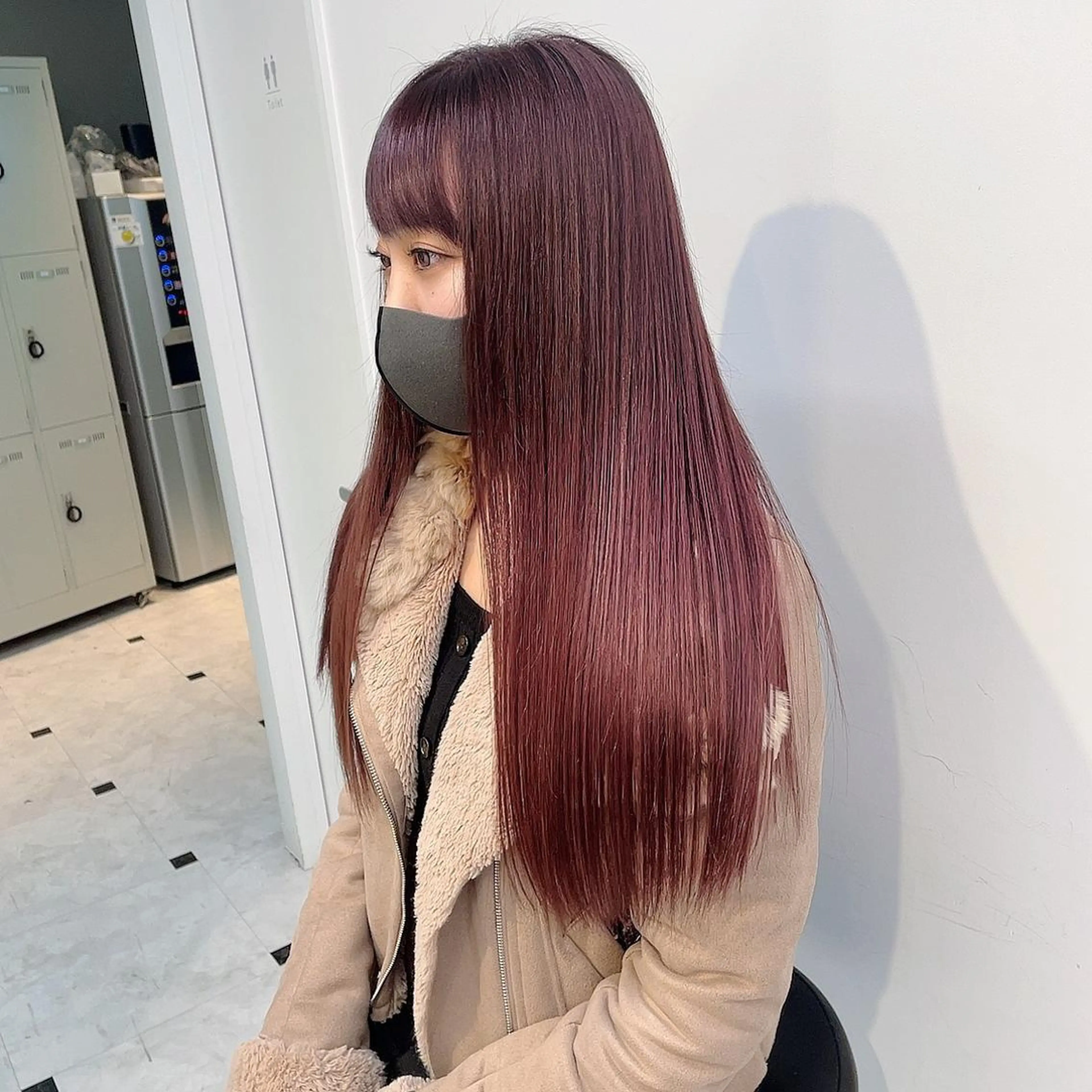 ミディアム カット ヘアカラー トリートメント サロウィン新宿三丁目East所属・💕冬モテ×上品色気 モテヘア💕山田航介のヘアスタイル