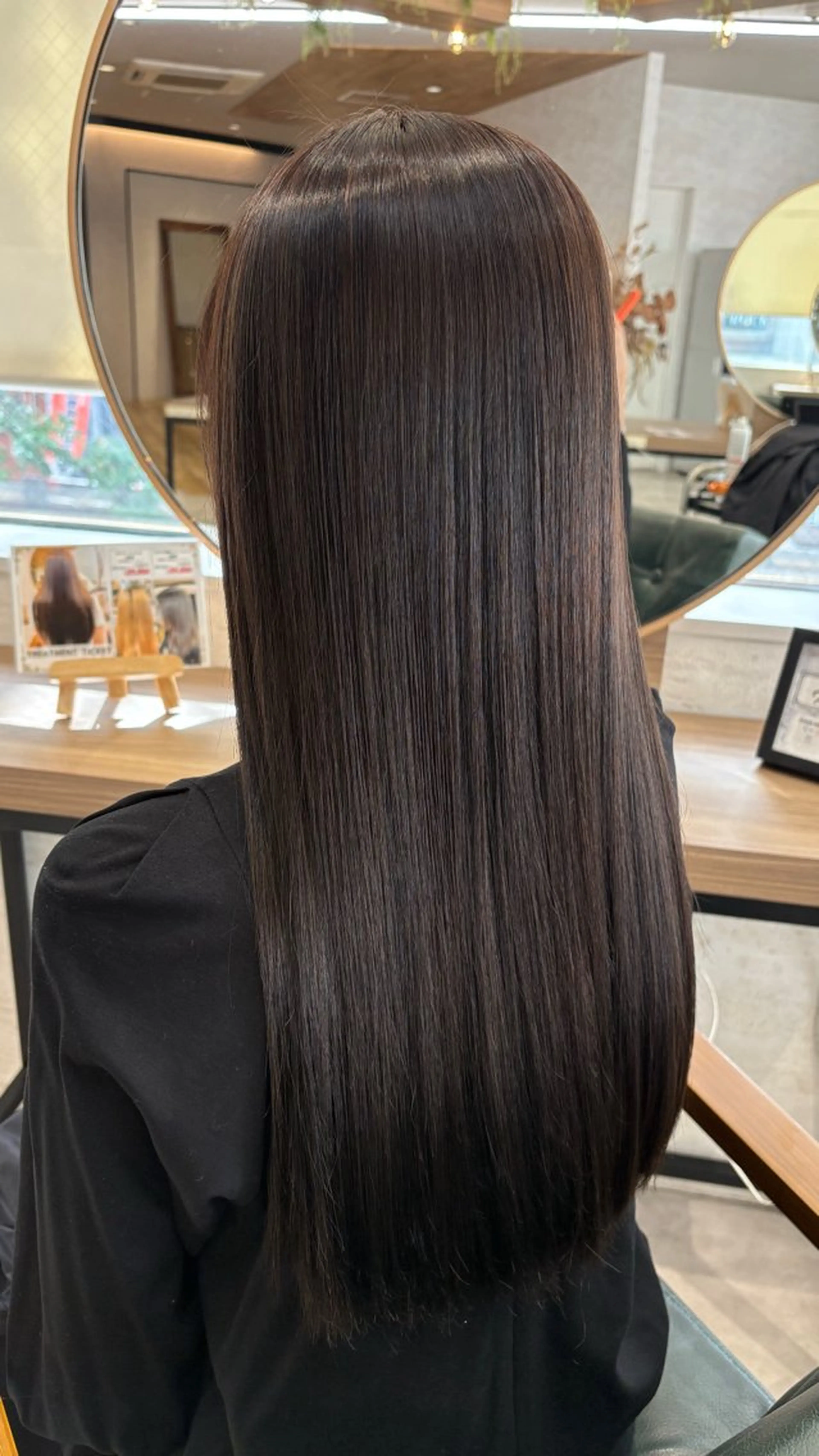 ロング 🧸艶ブリーチ/深み カラー🌺Noa🌺のヘアスタイル