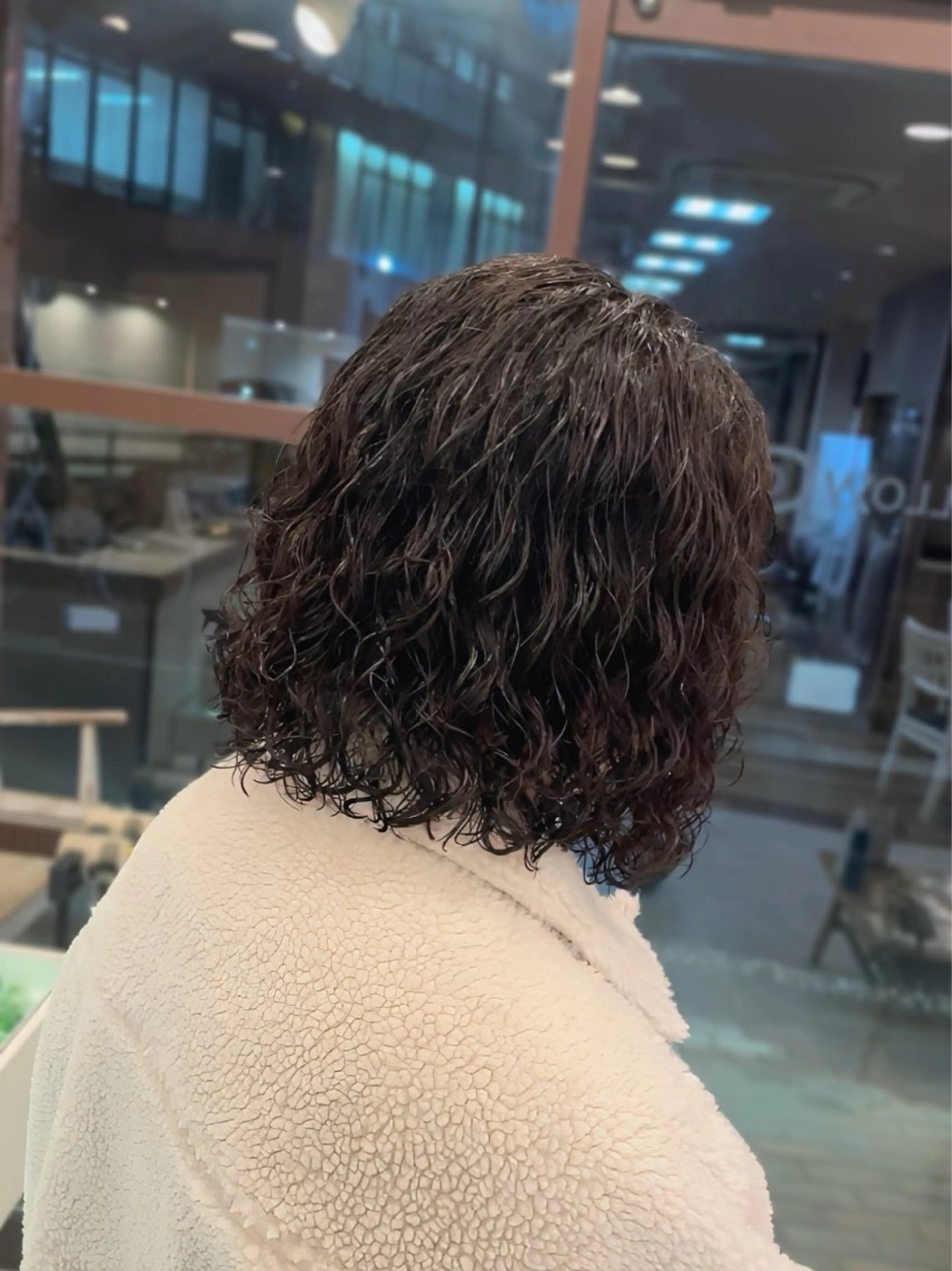 ミディアム ミディアムパーマ ボブ メンズ曲がる 縮毛矯正/駅徒歩4分のヘアスタイル