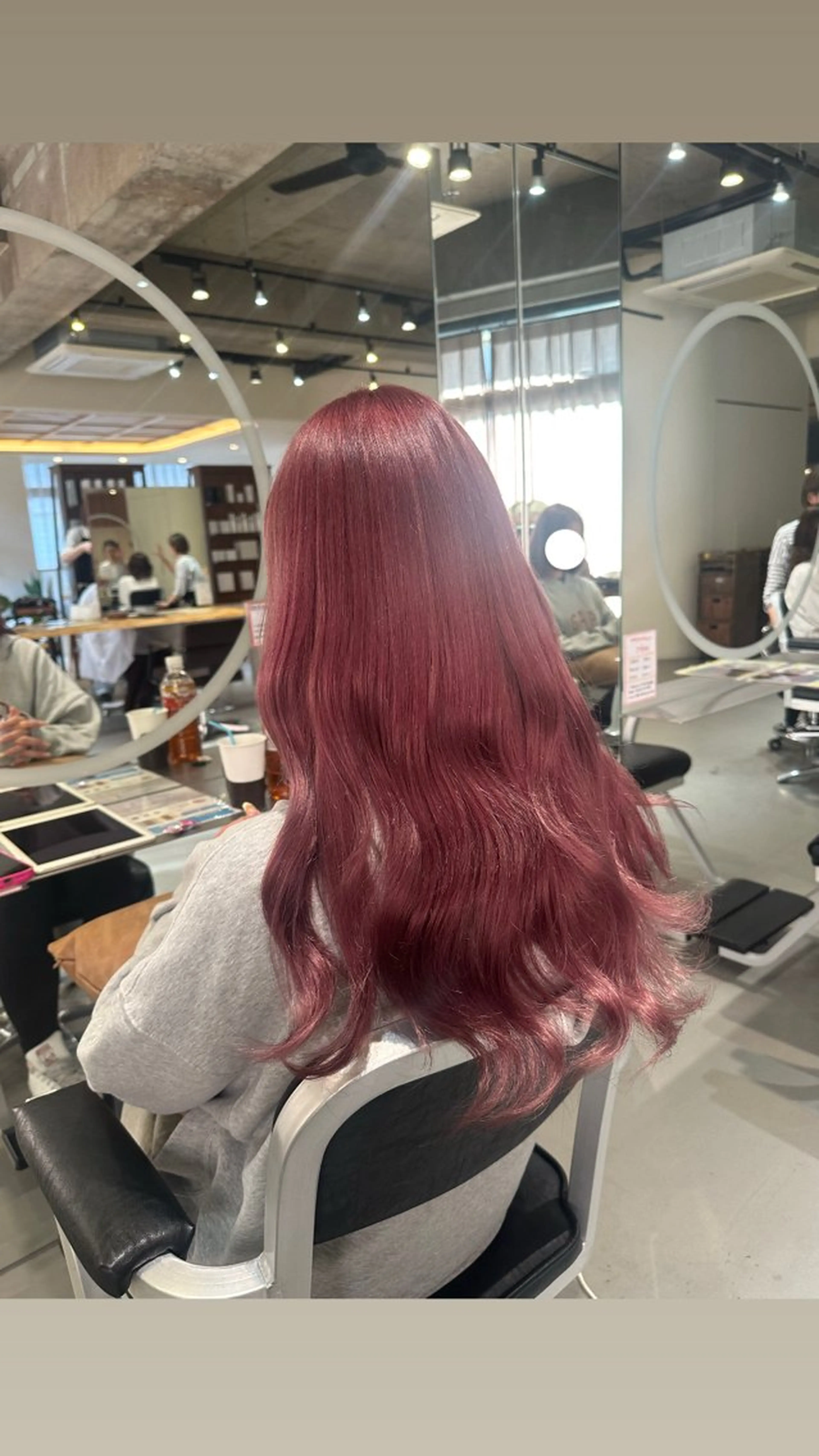 カラー ピンクカラー ヘアカラー こがねざわ みさき🦭のヘアスタイル