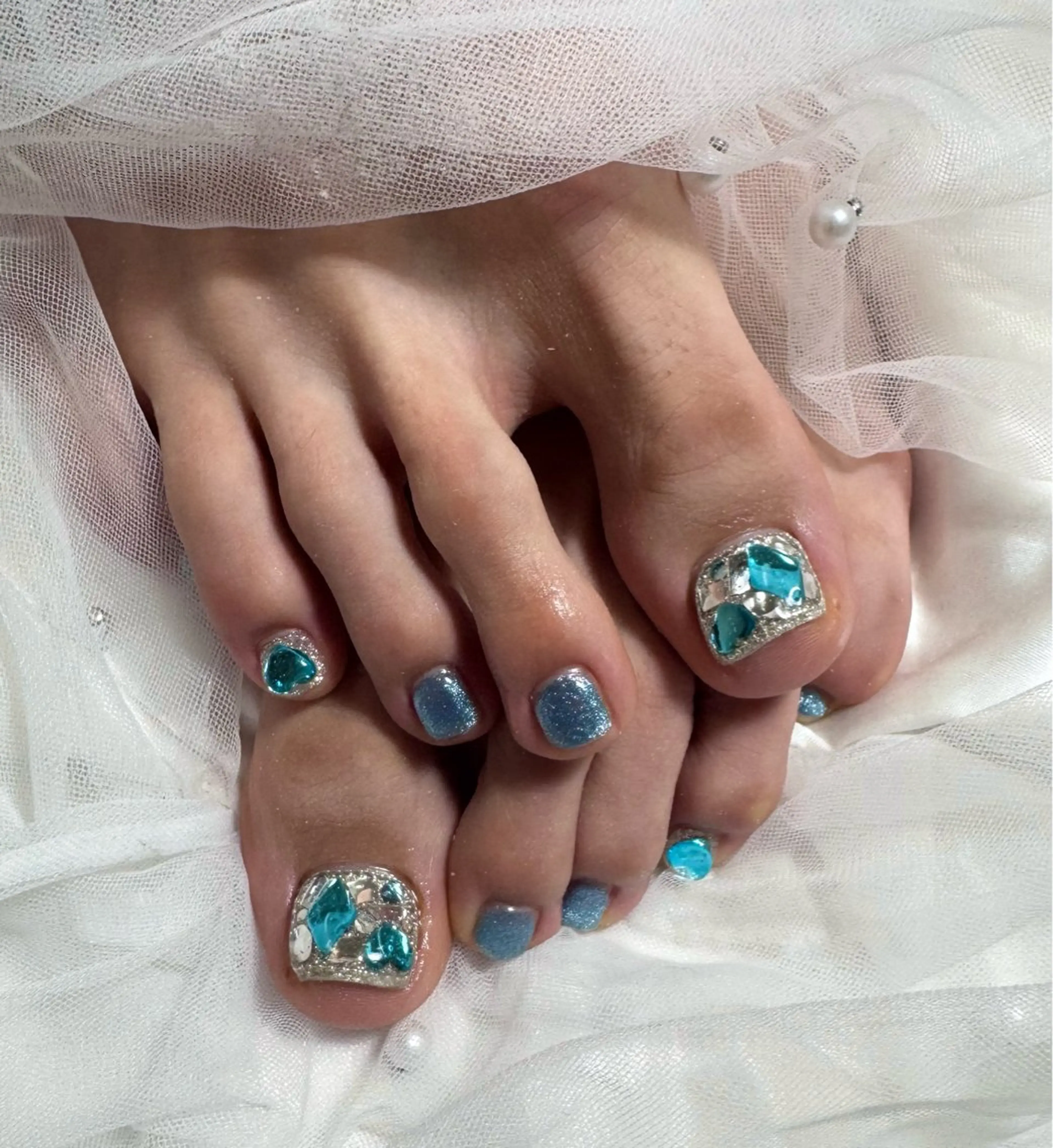 ネイル ブルー フットネイル Roi〈ロワ〉 Rinneのネイルデザイン