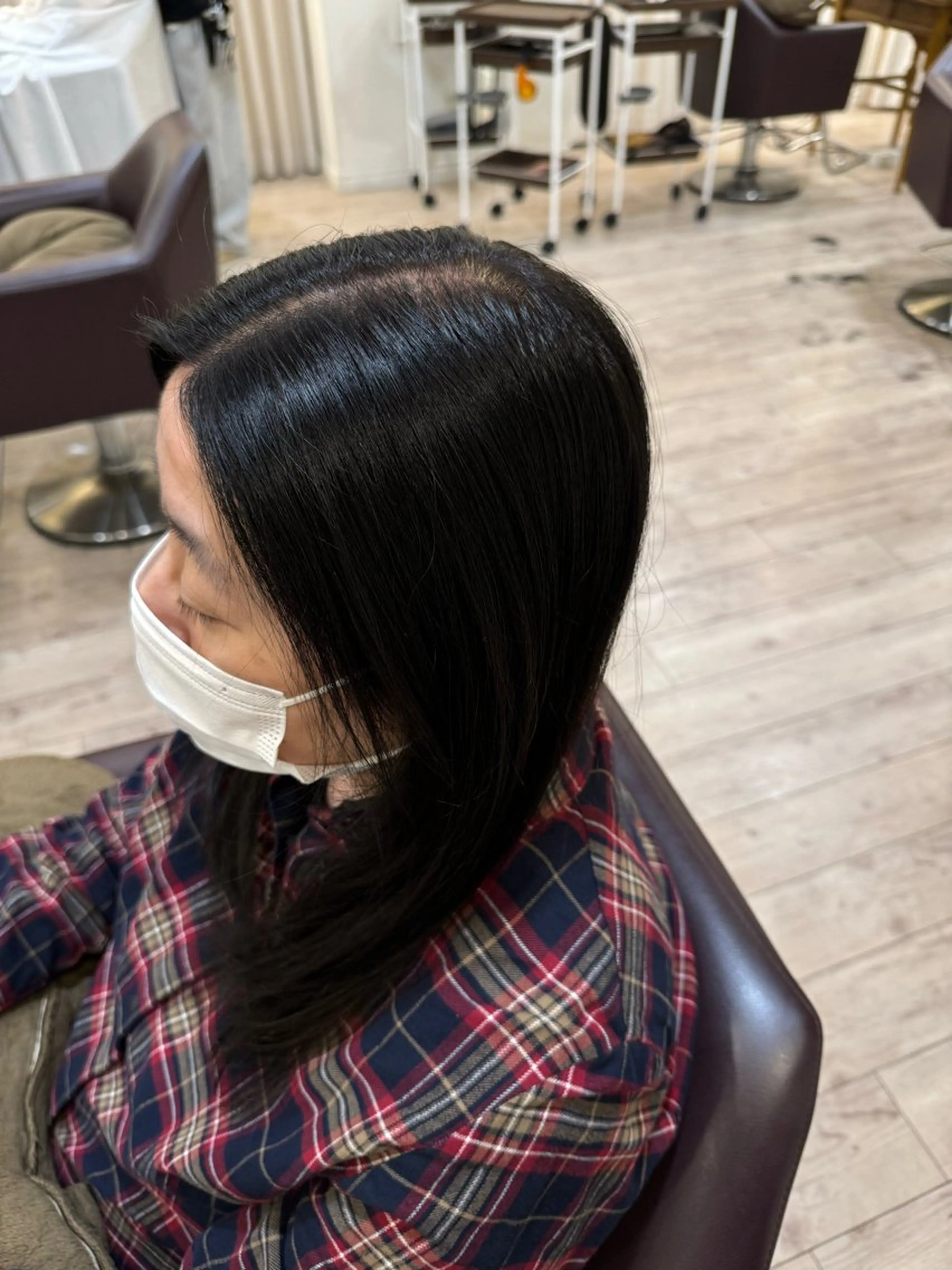 ロング 尾形 なつきのヘアスタイル