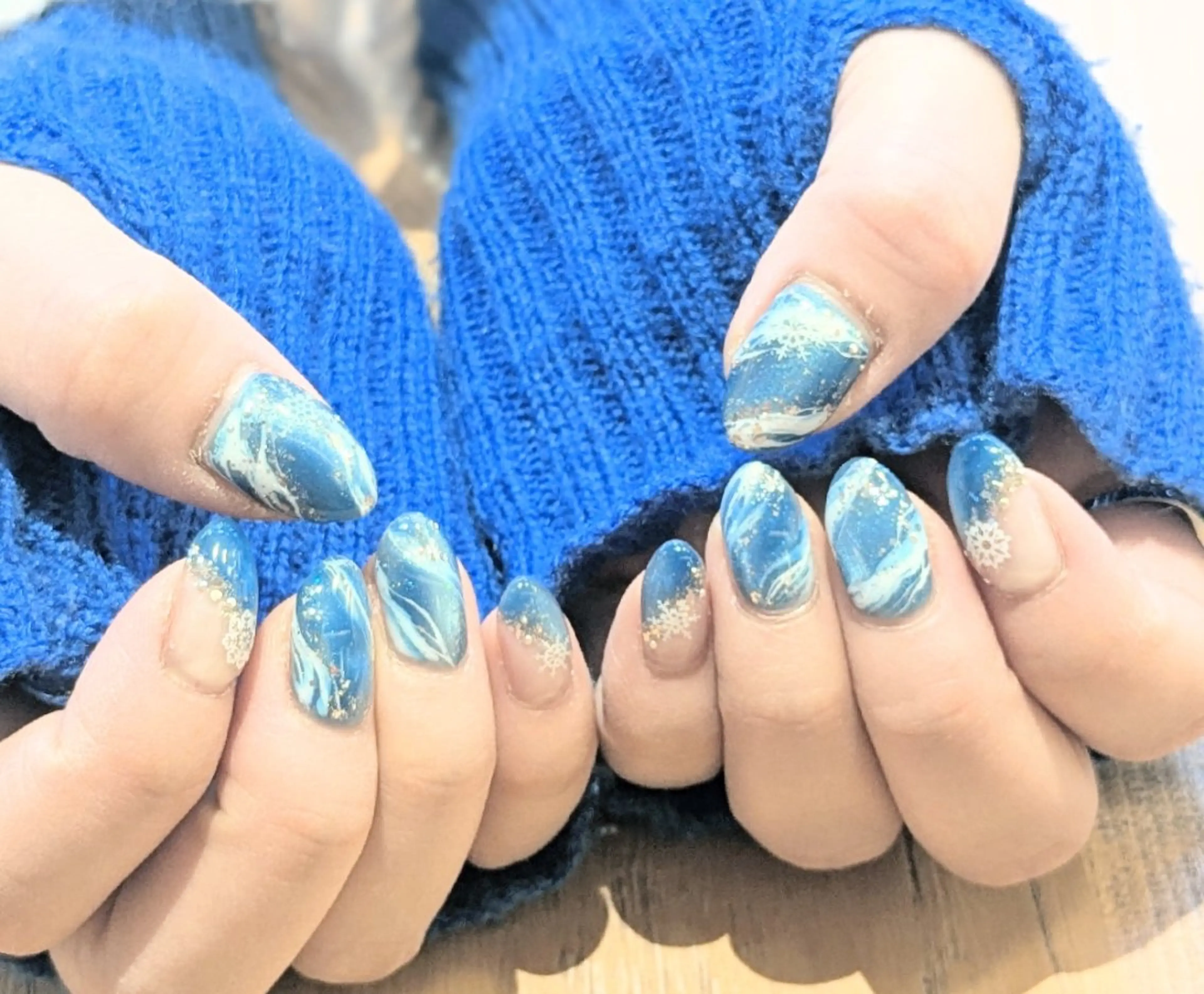 ネイル マグネットネイル ニュアンスネイル Lily nail 船橋 yuki🍒のネイルデザイン