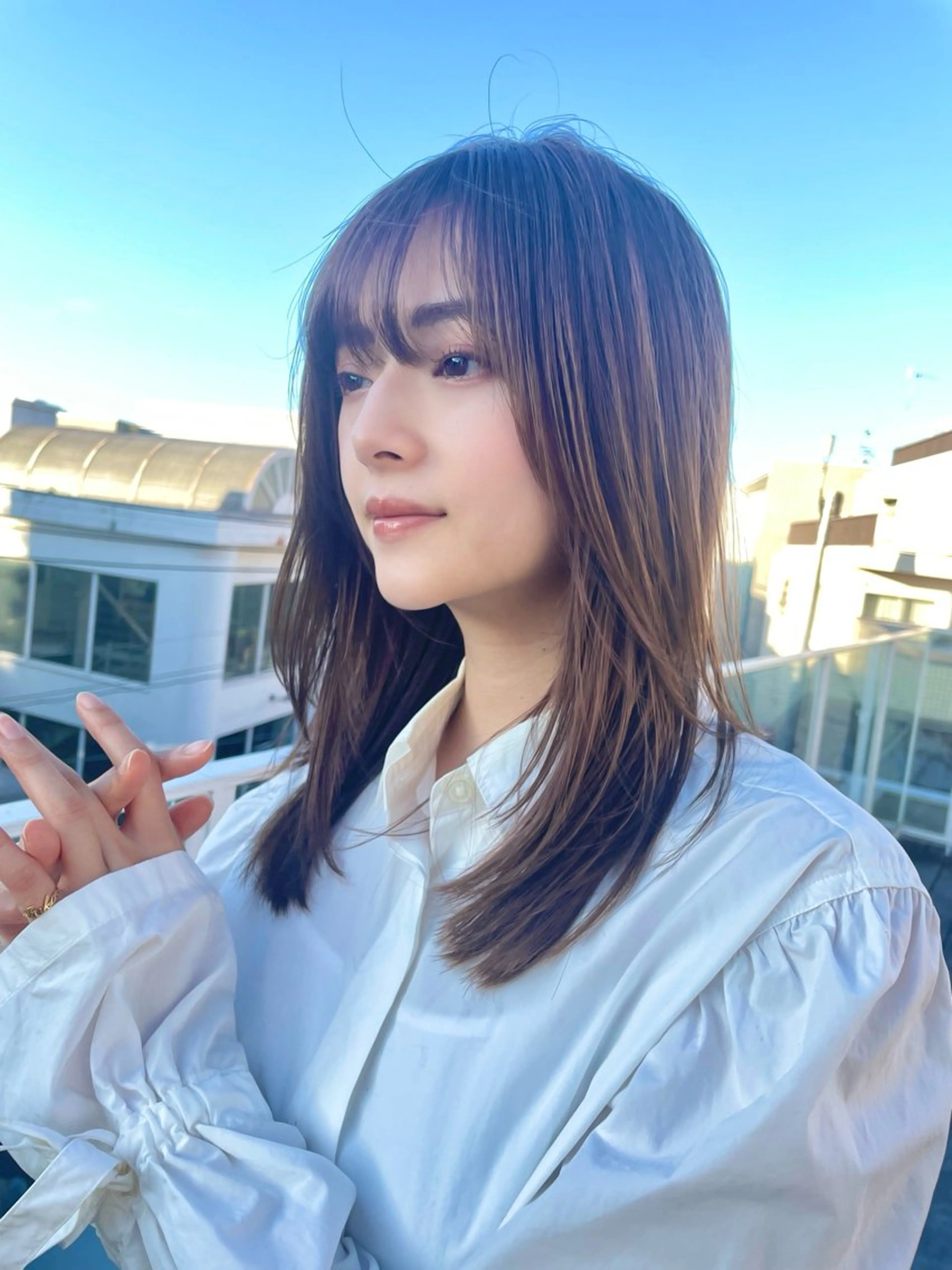 ミディアム カラー レイヤーカット KURO/韓国ヘア /レイヤーカットのヘアスタイル