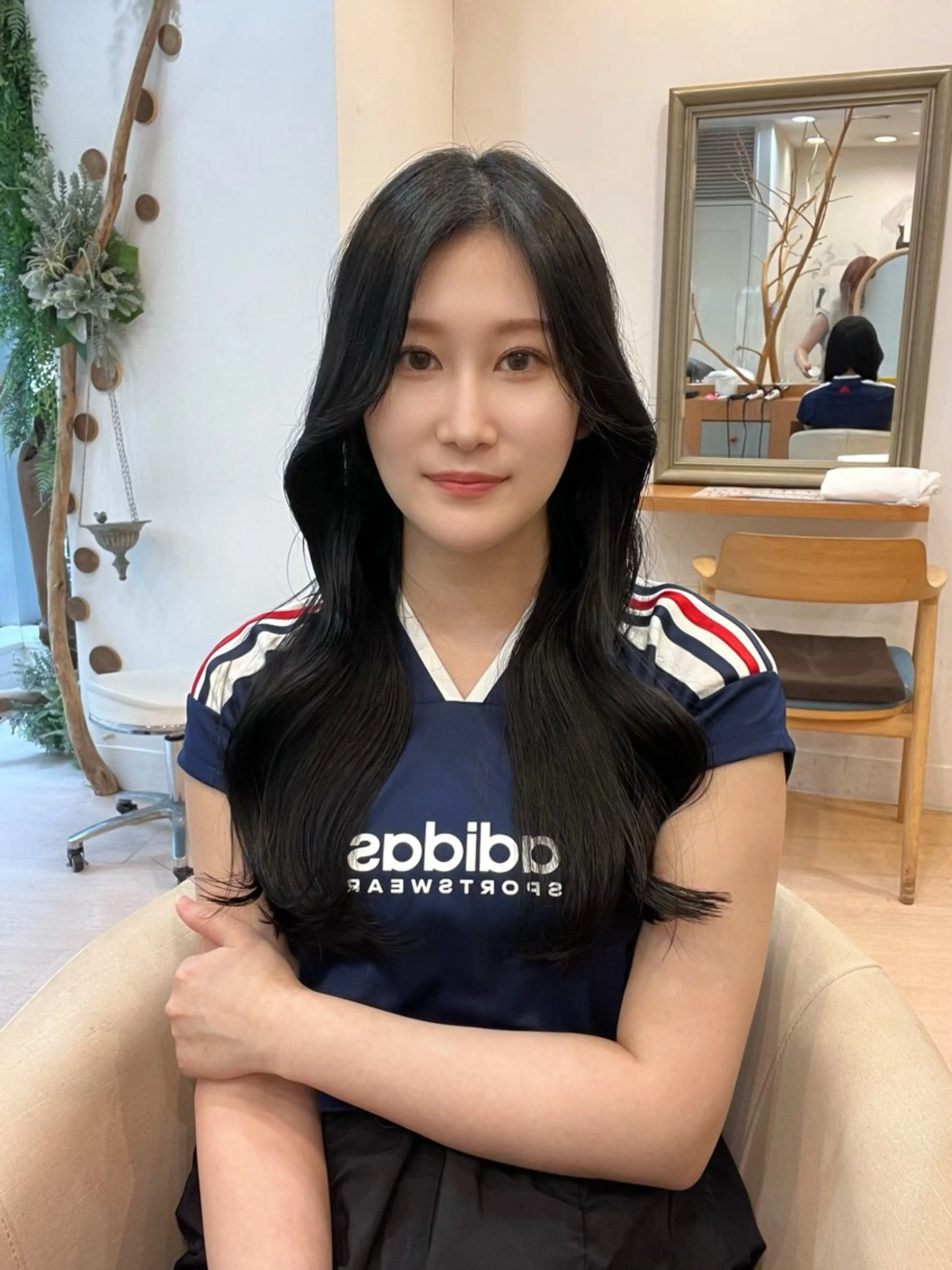 ロング カラー くびれヘア 顔周りカット 韓国風ヘア レイヤーカット 似合わせカット カット ヘアカラー トリートメント LUNA🌙韓国ヘア 🌙レイヤーカットのヘアスタイル