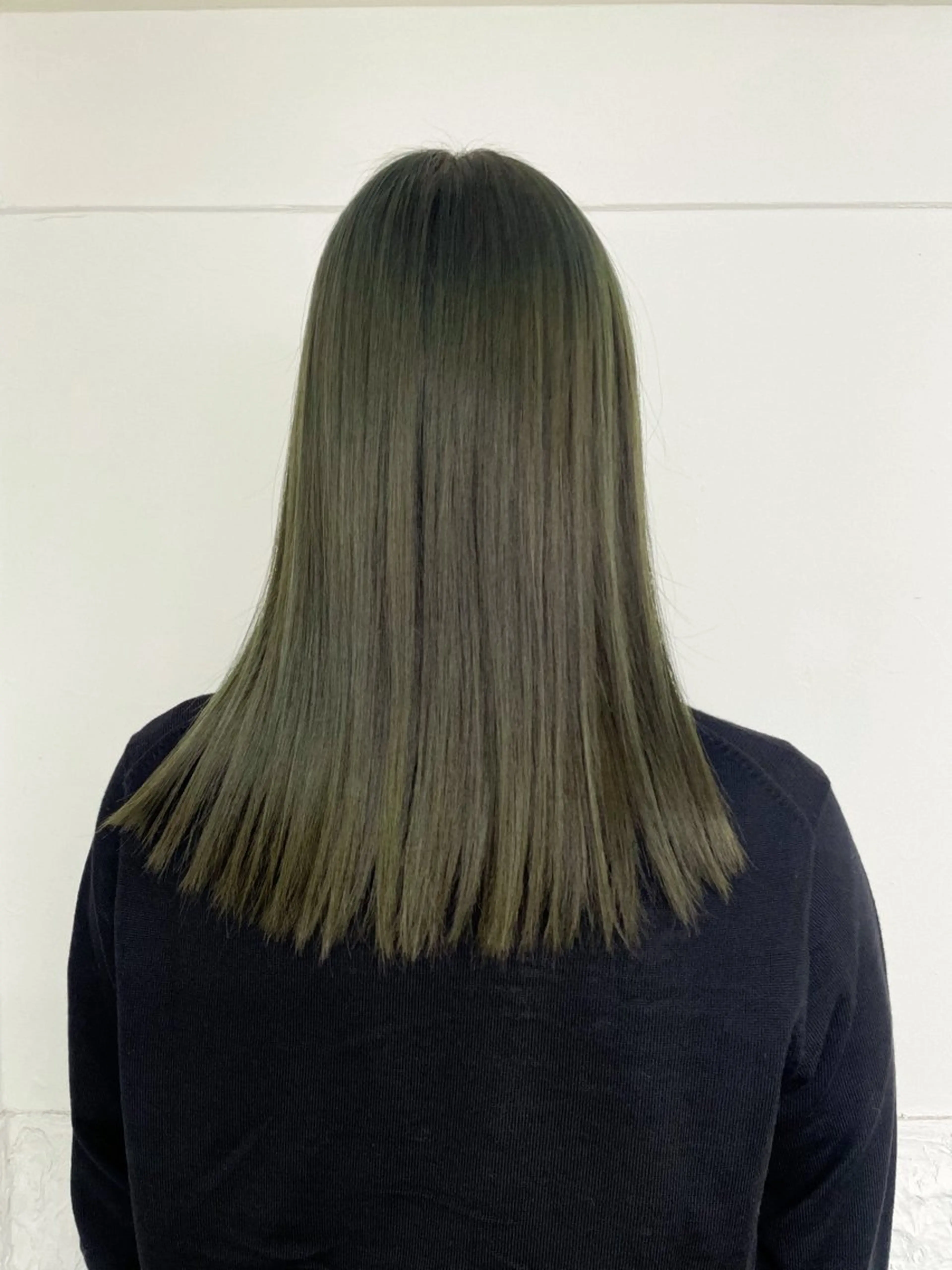 セミロング カラー ヘアアレンジ 🦠デザインカラー/ 魚瀬あおい🦠のヘアスタイル