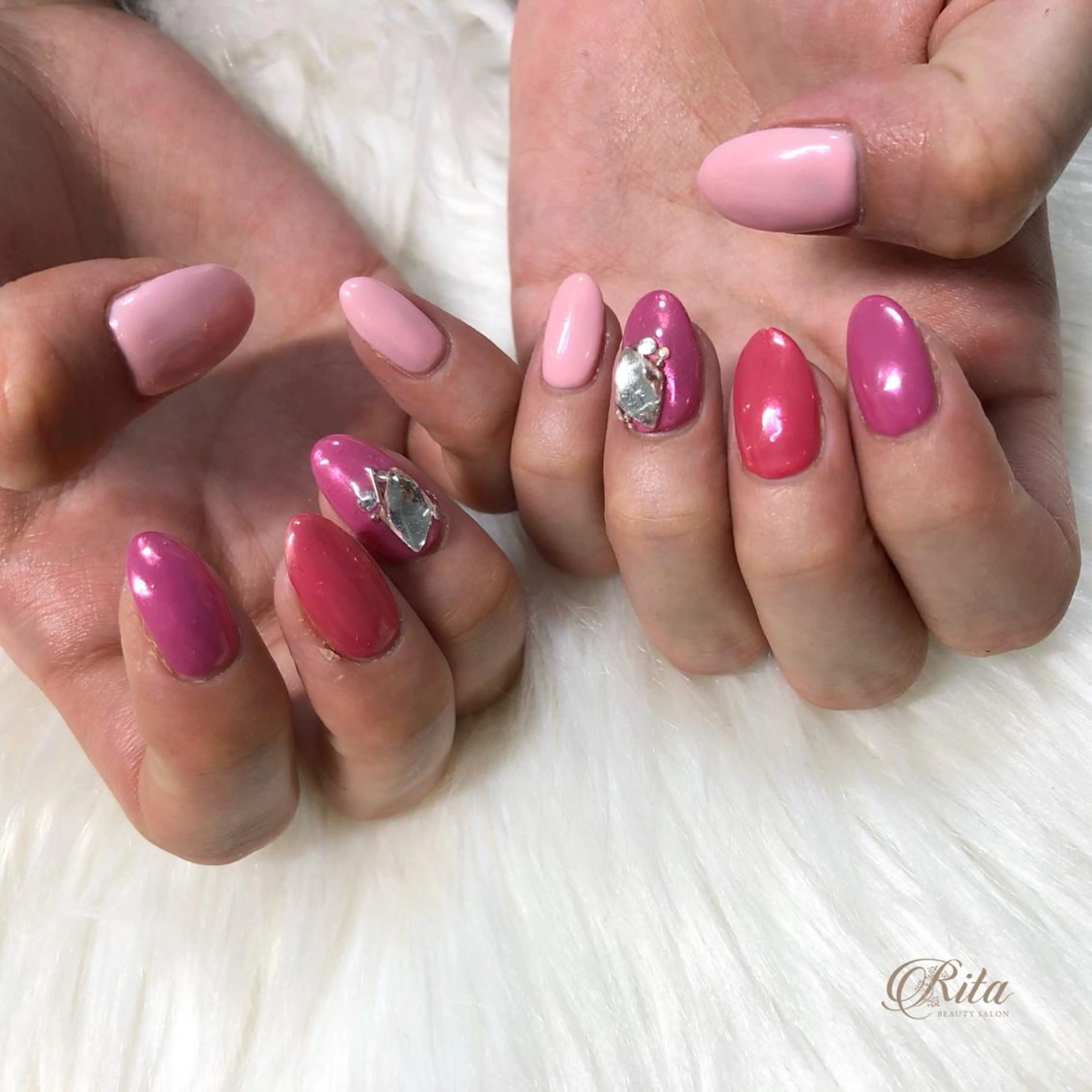 ネイル オーロラネイル Rio 𓍼のネイルデザイン