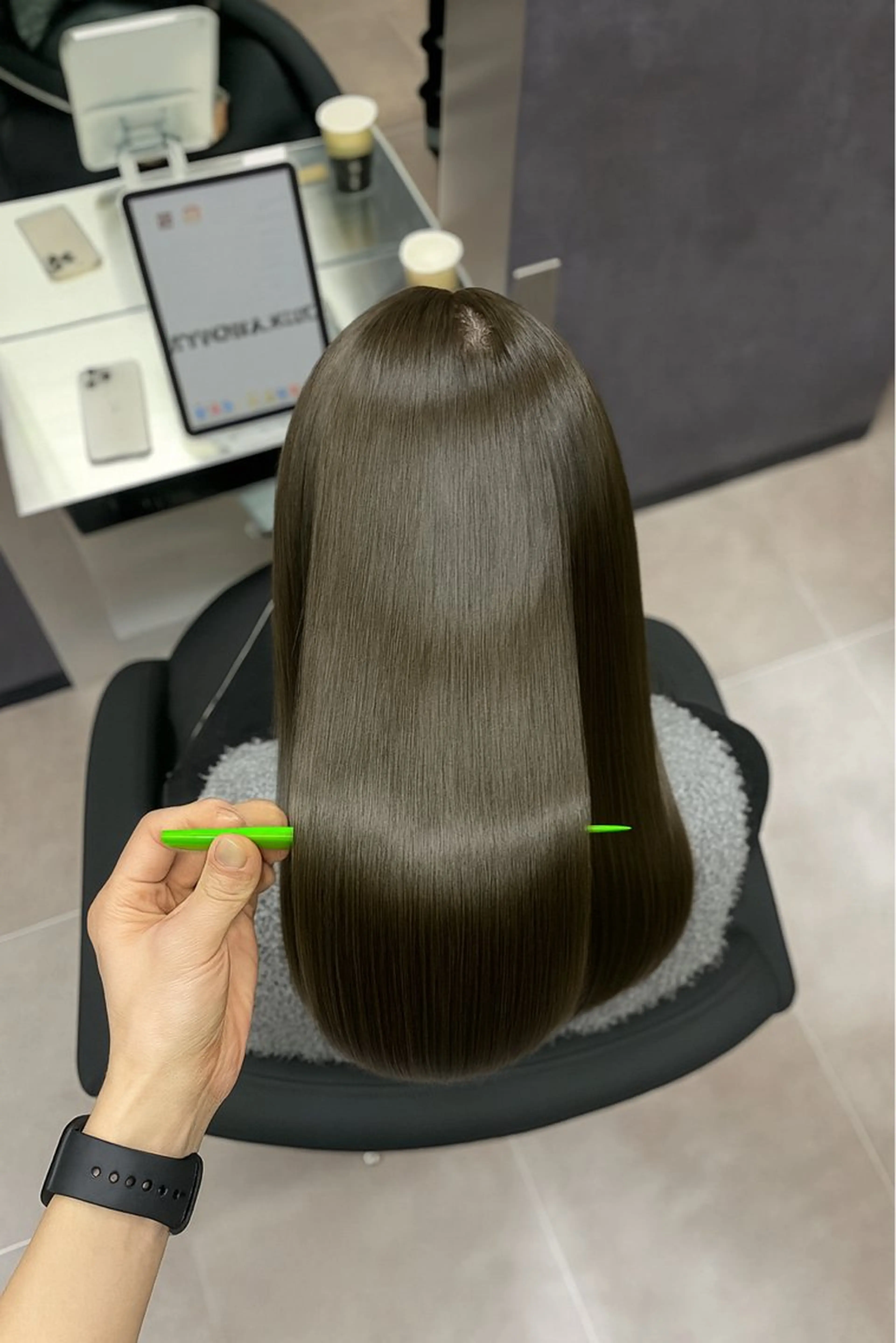 ロング ロング カット ヘアカラー トリートメント CYNTHIADUE 店長｜ IRISUのヘアスタイル