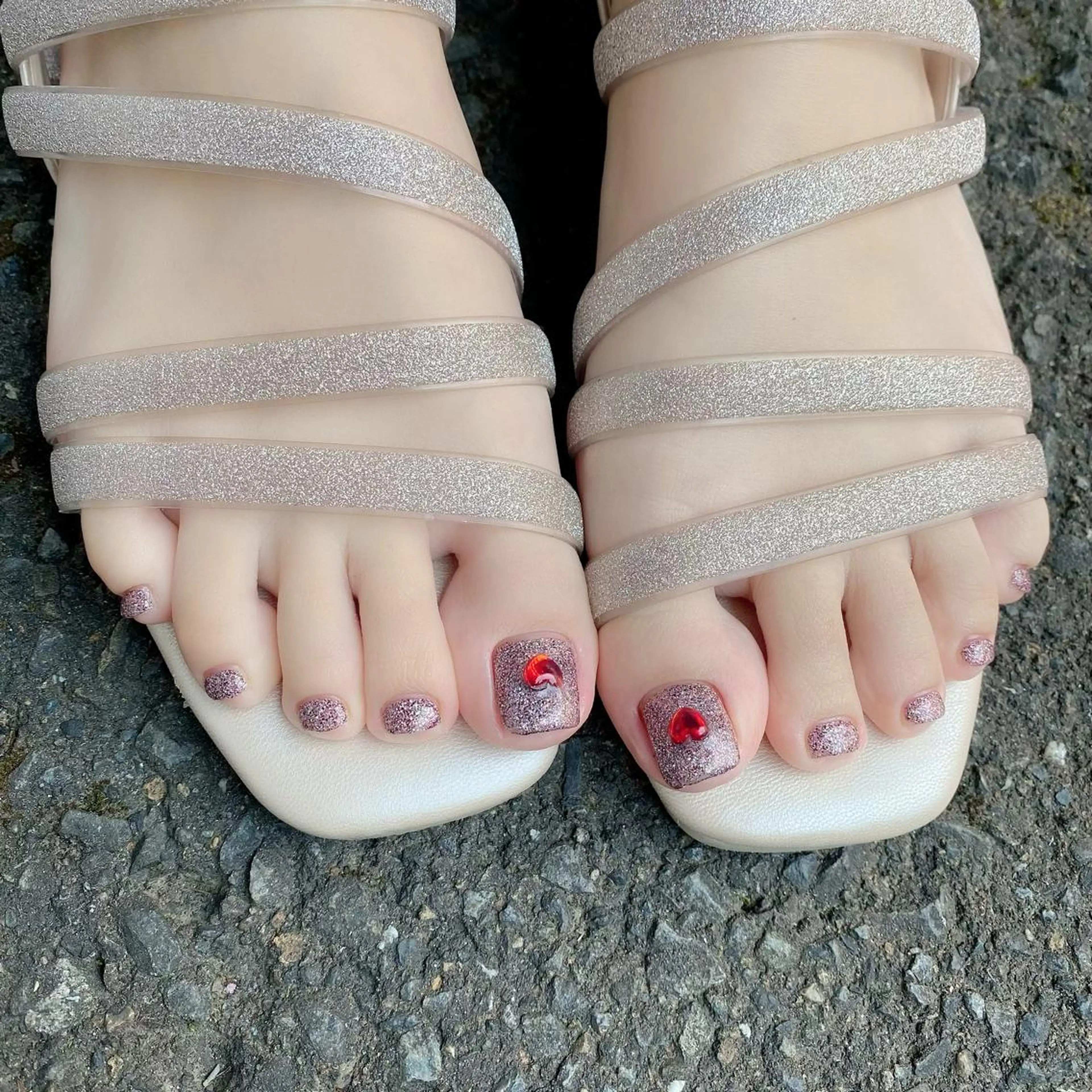 ショート カラー パーマ ヘアアレンジ メンズ キッズ ネイル マツエク・マツパ アイブロウ 眉カラー フットネイル ハート ラメ(グリッター) 夏ネイル Salon Ｋのネイルデザイン