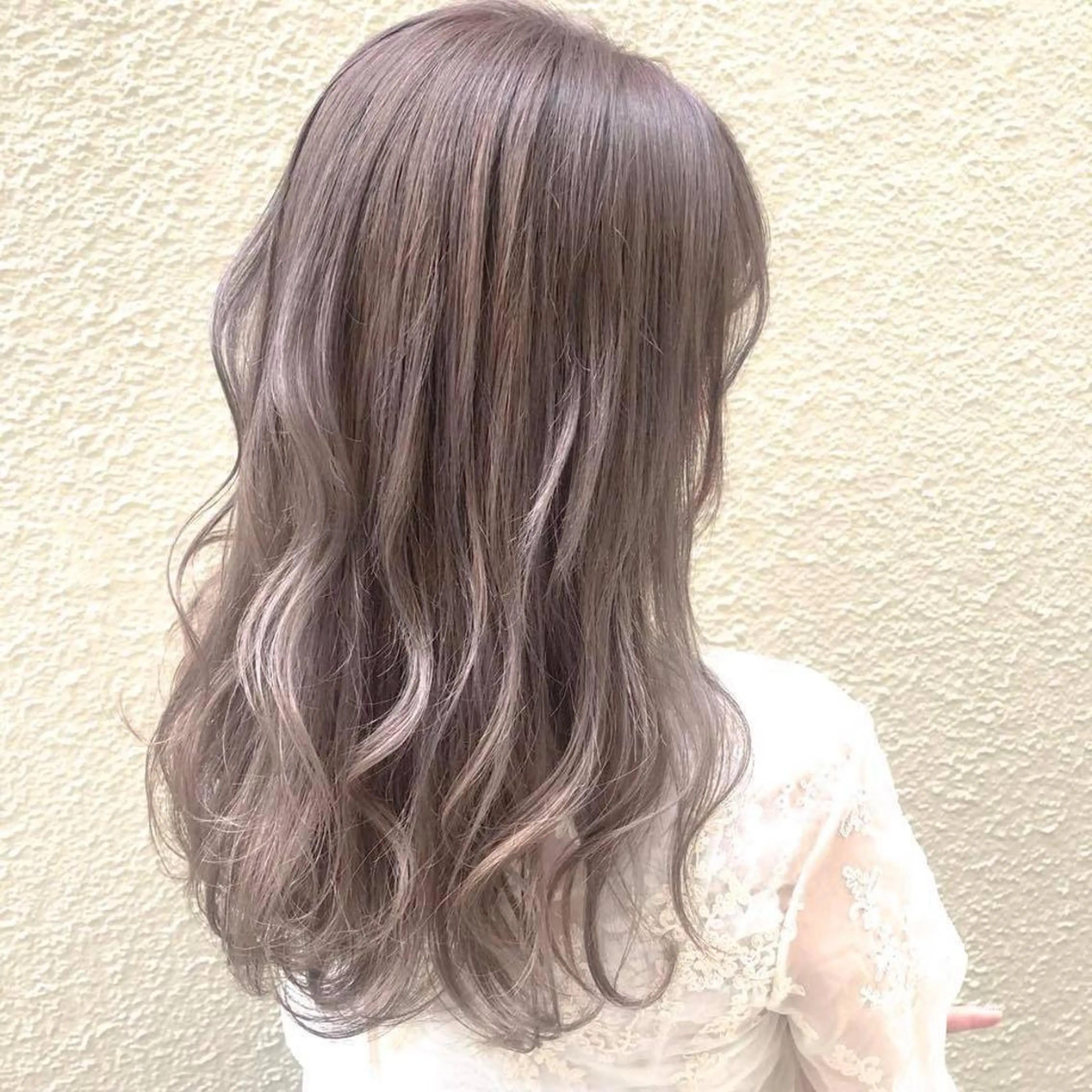 セミロング 🫧FERIA北千里 🫧のヘアスタイル