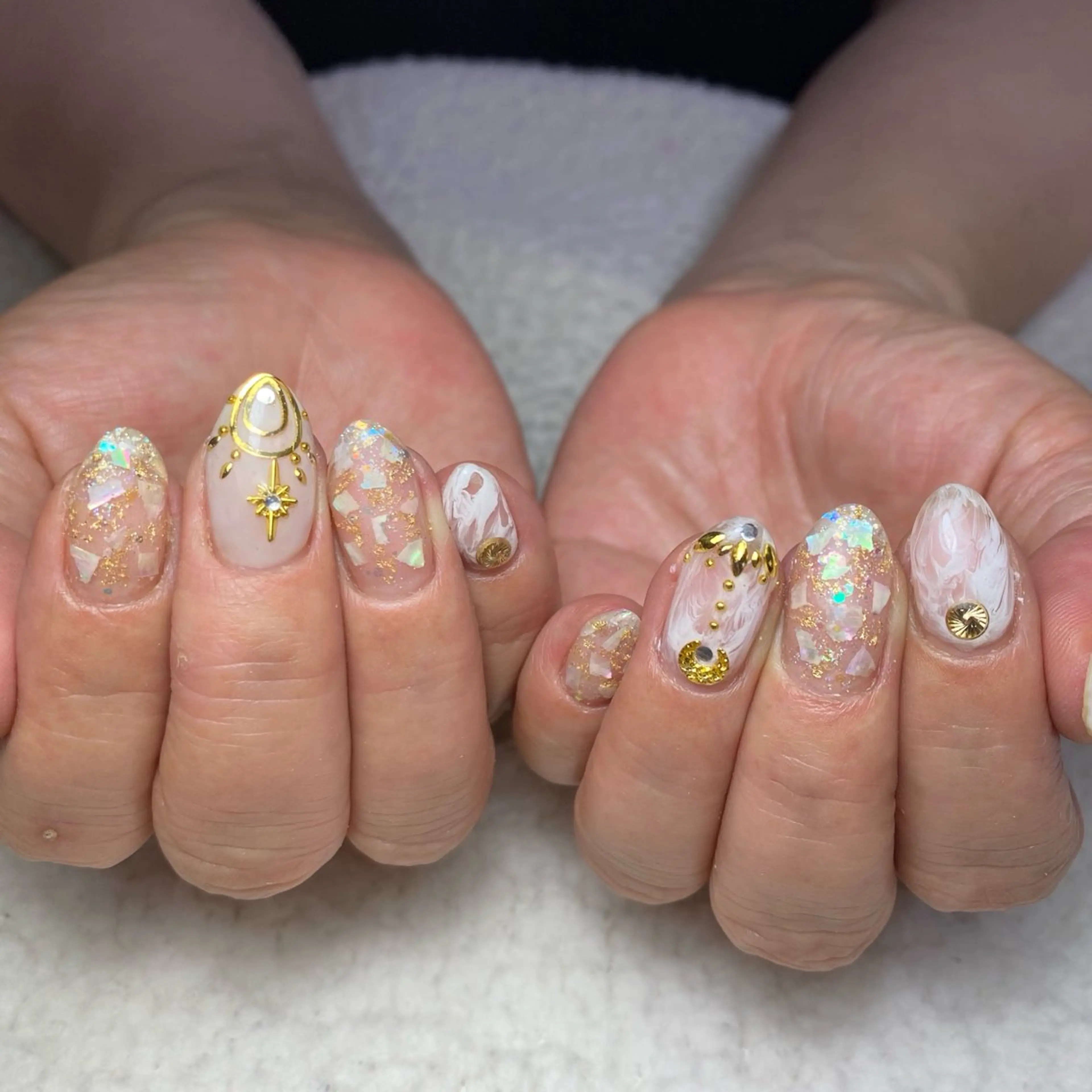 ネイル 夏ネイル ハンドネイル COCO+所属・COCO +のエステ・リラクイメージ