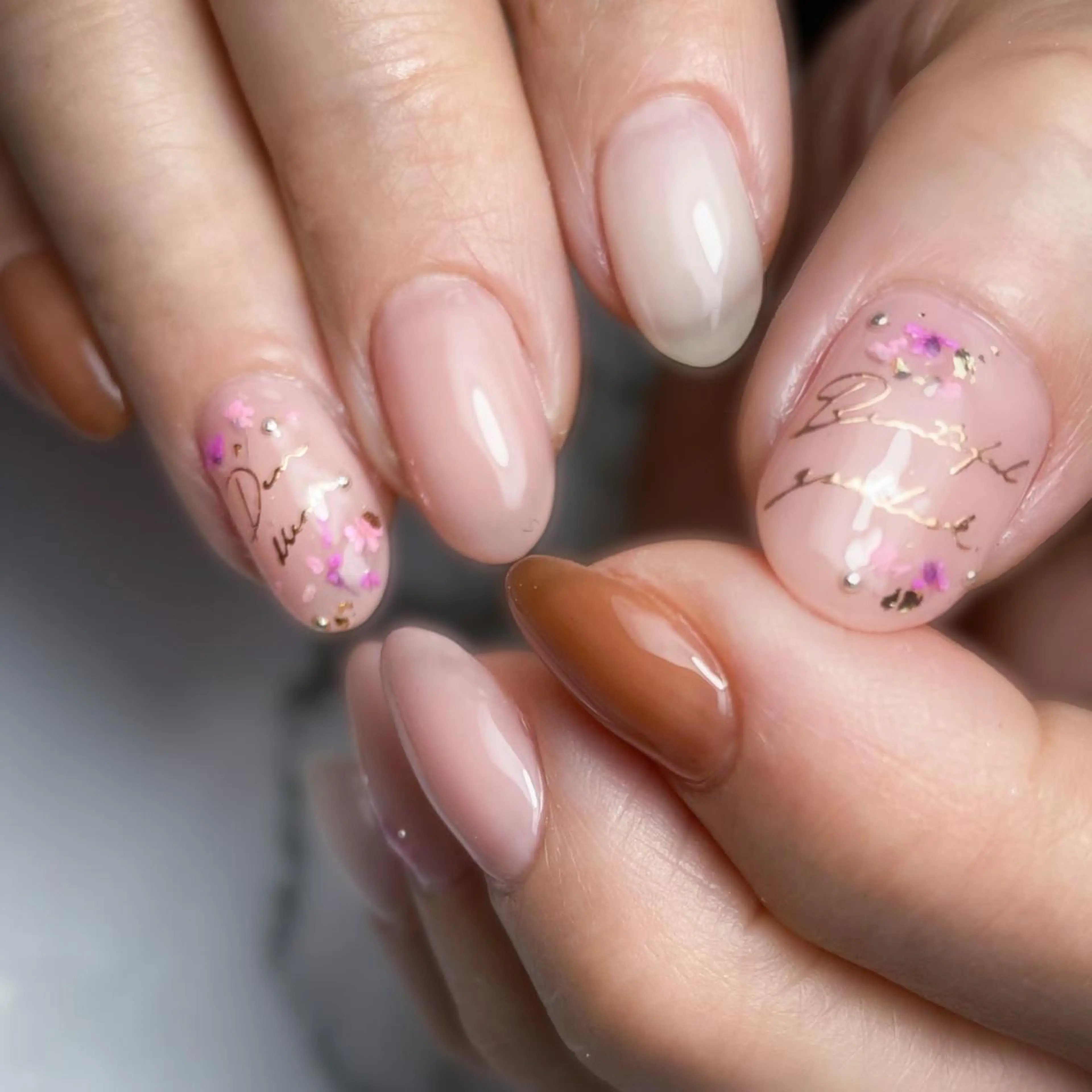 ネイル ハンドネイル &.nail/ ニュアンス/持込み可のネイルデザイン
