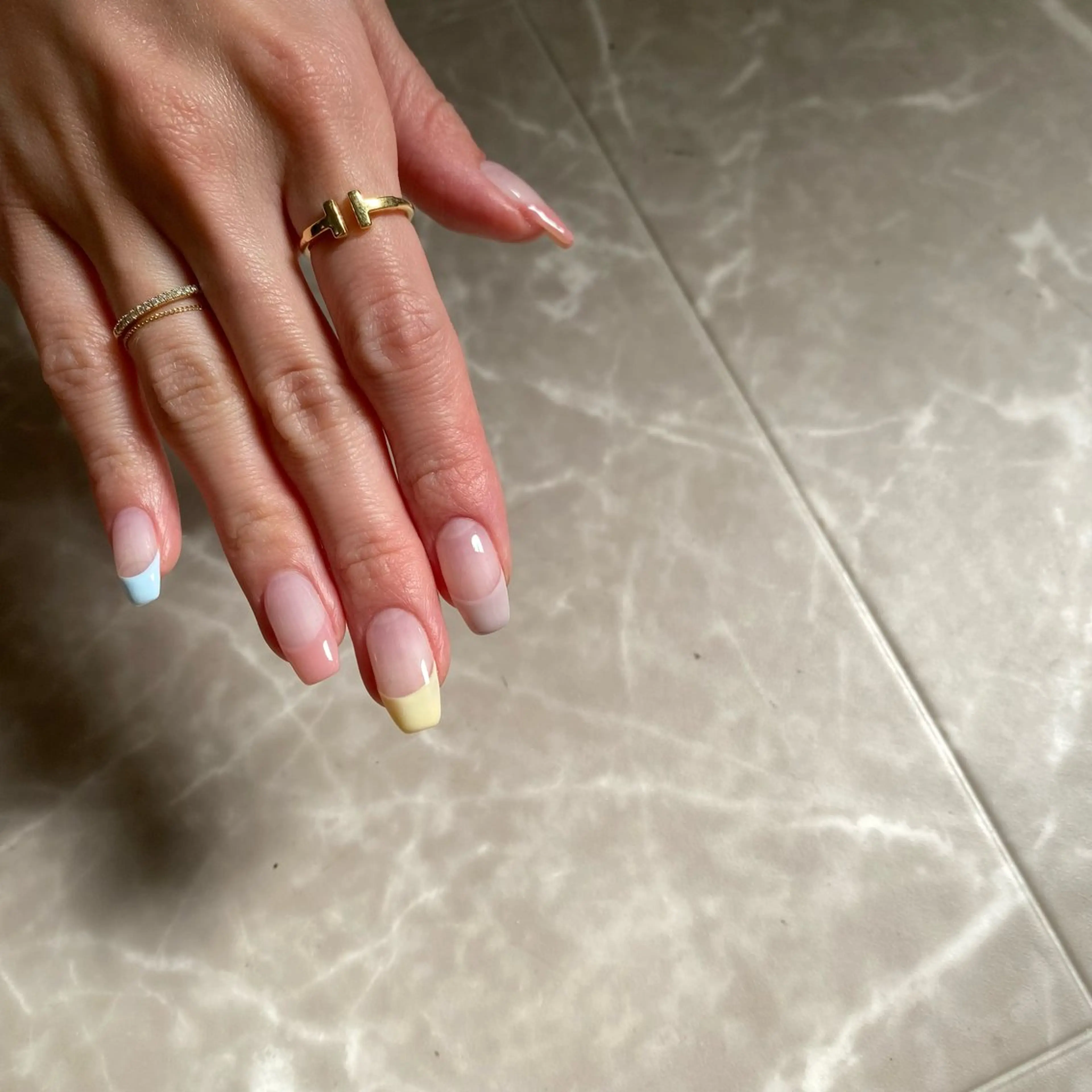 ネイル クリアネイル フレンチネイル yukino💐 avec amourのネイルデザイン