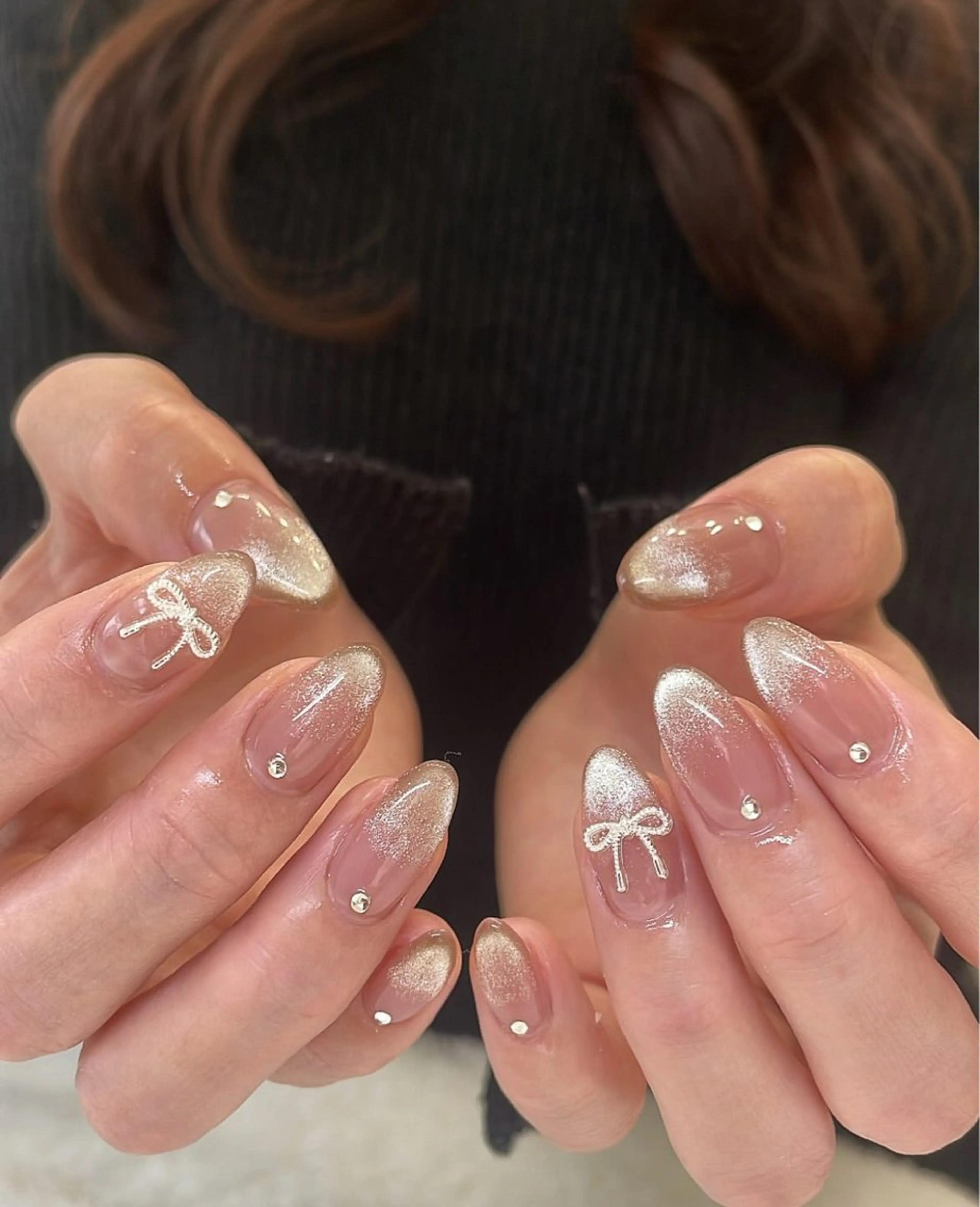 ネイル ジェルネイル 持ち込み ニュアンスネイル パラジェル リボン ハンドネイル Ún. nail salon所属・Ún nail salonのネイルデザイン