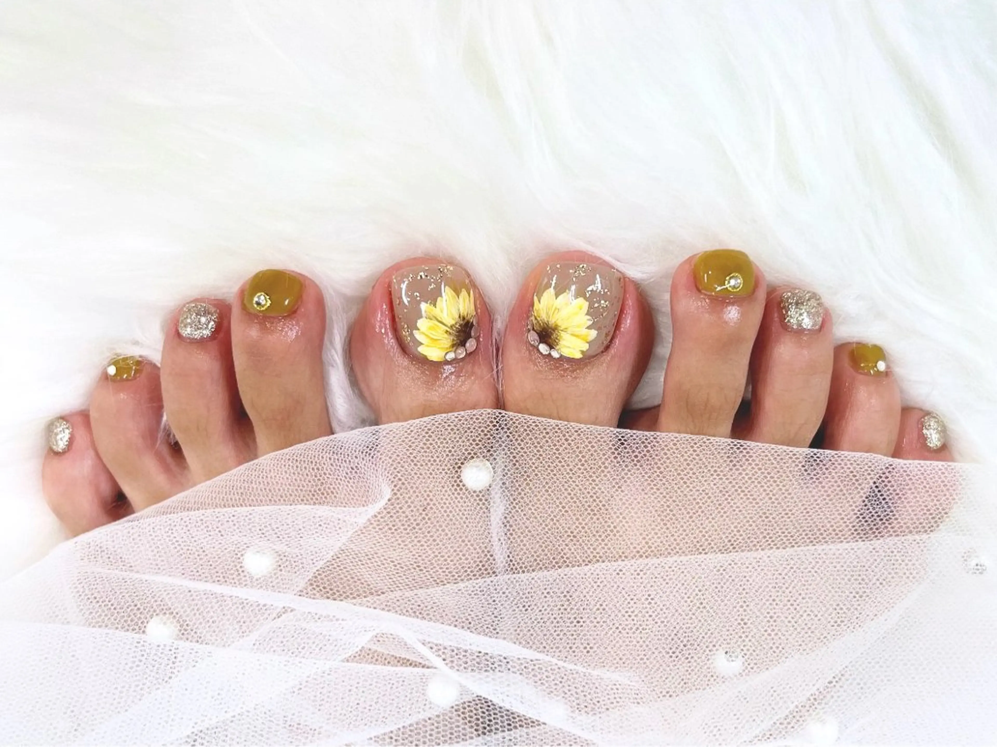 ネイル アートネイル ストーンネイル フットネイル Nailsalon SisLink所属・Nailsalon Sis Linkのネイルデザイン