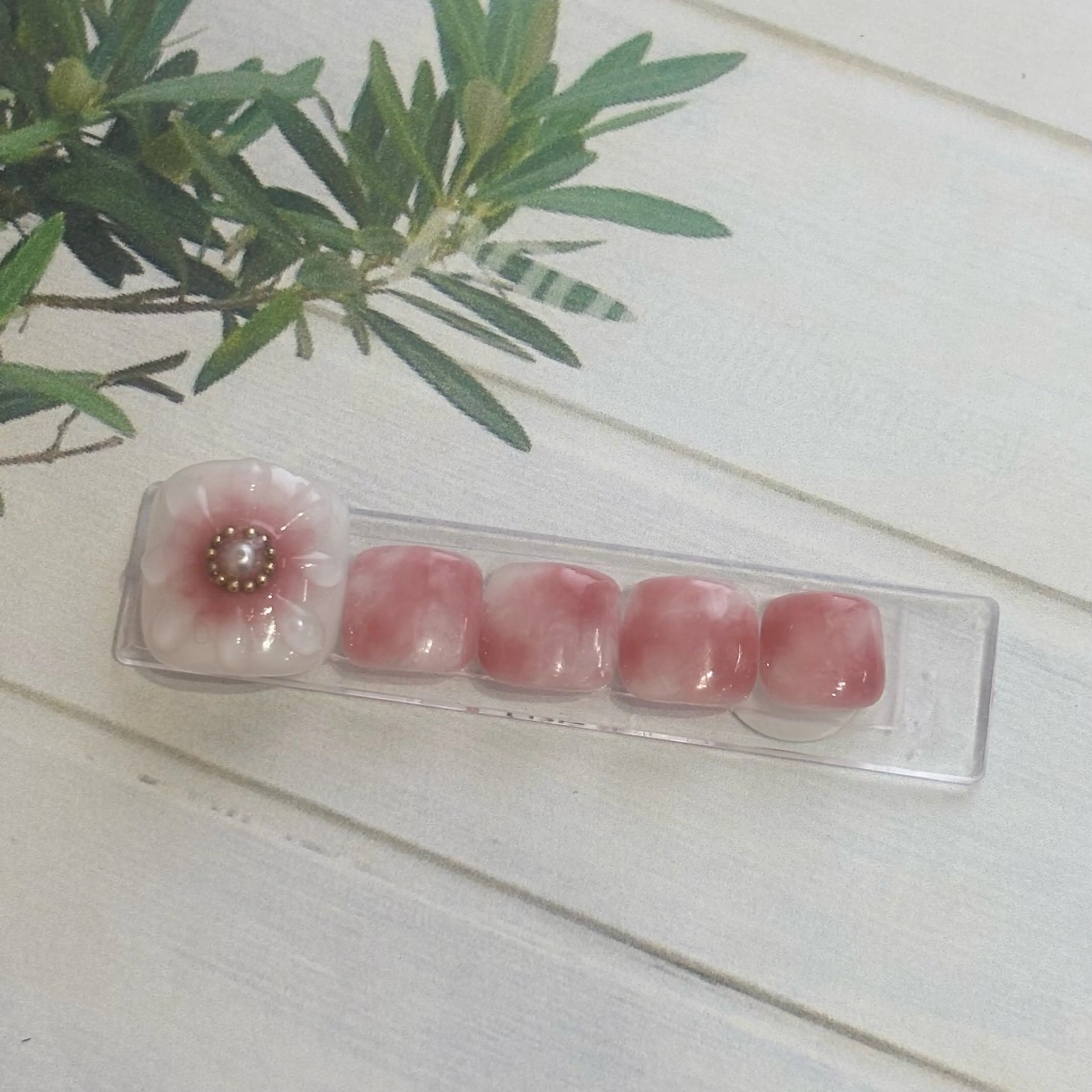 ネイル i nails 横浜EASTのネイルデザイン