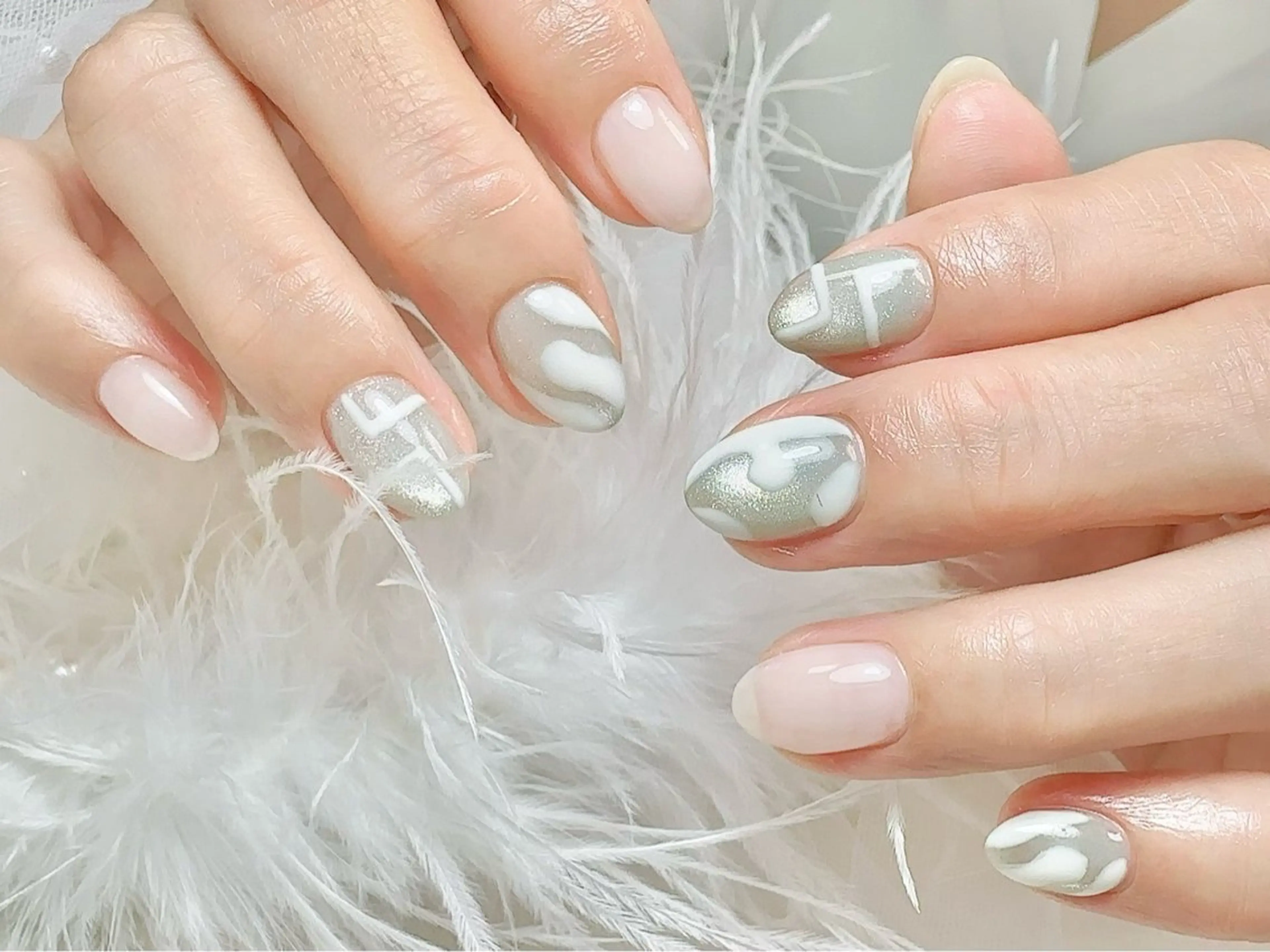 ネイル クリアネイル フットネイル フレンチネイル ジェルネイル 韓国ネイル ハンドネイル ハンドケア nail salon Feerieのネイルデザイン