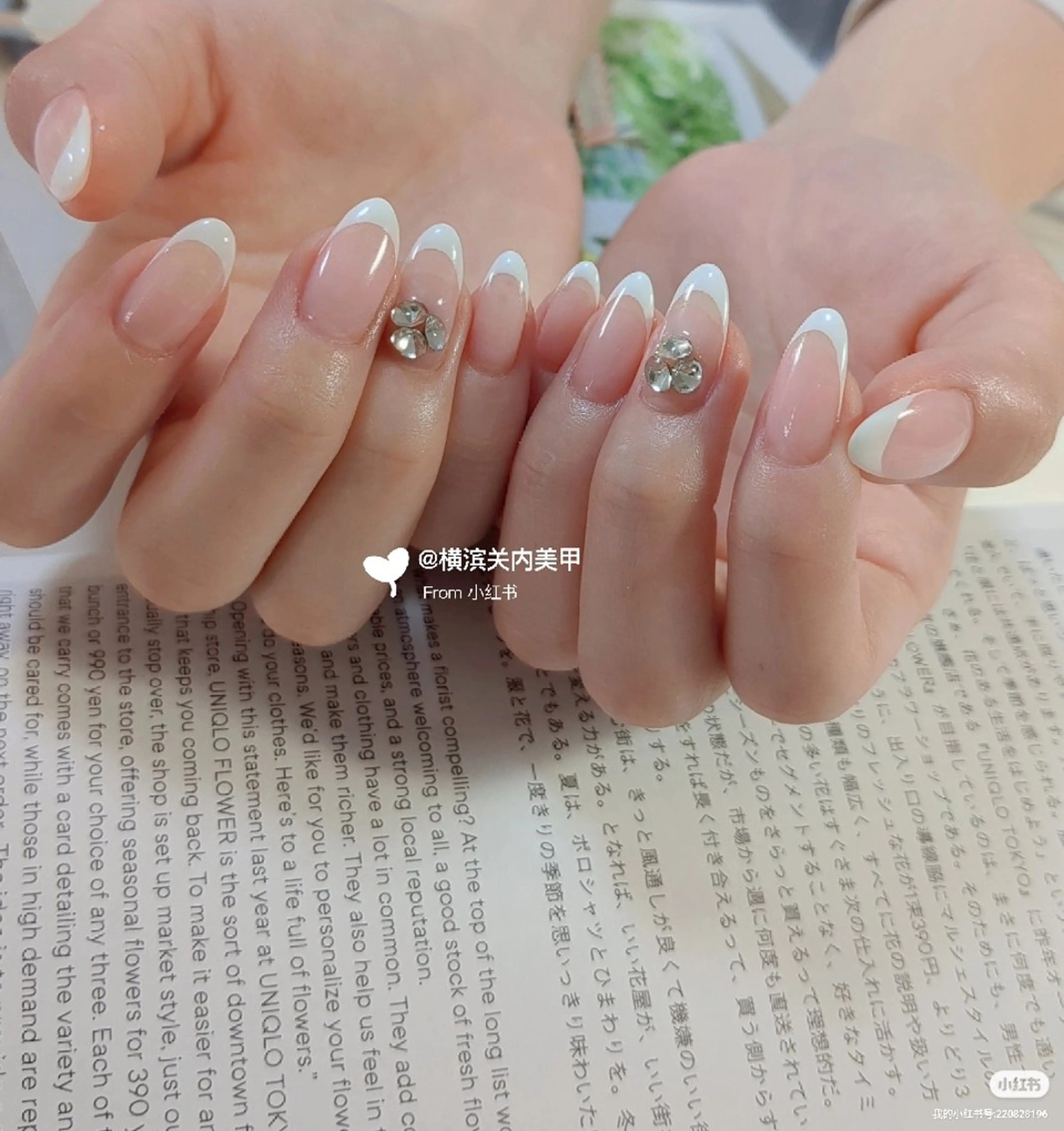 ネイル ストーンネイル ハンドネイル E·U·B ネイル所属・横浜市中区曙町 E·U·Bネイルのネイルデザイン