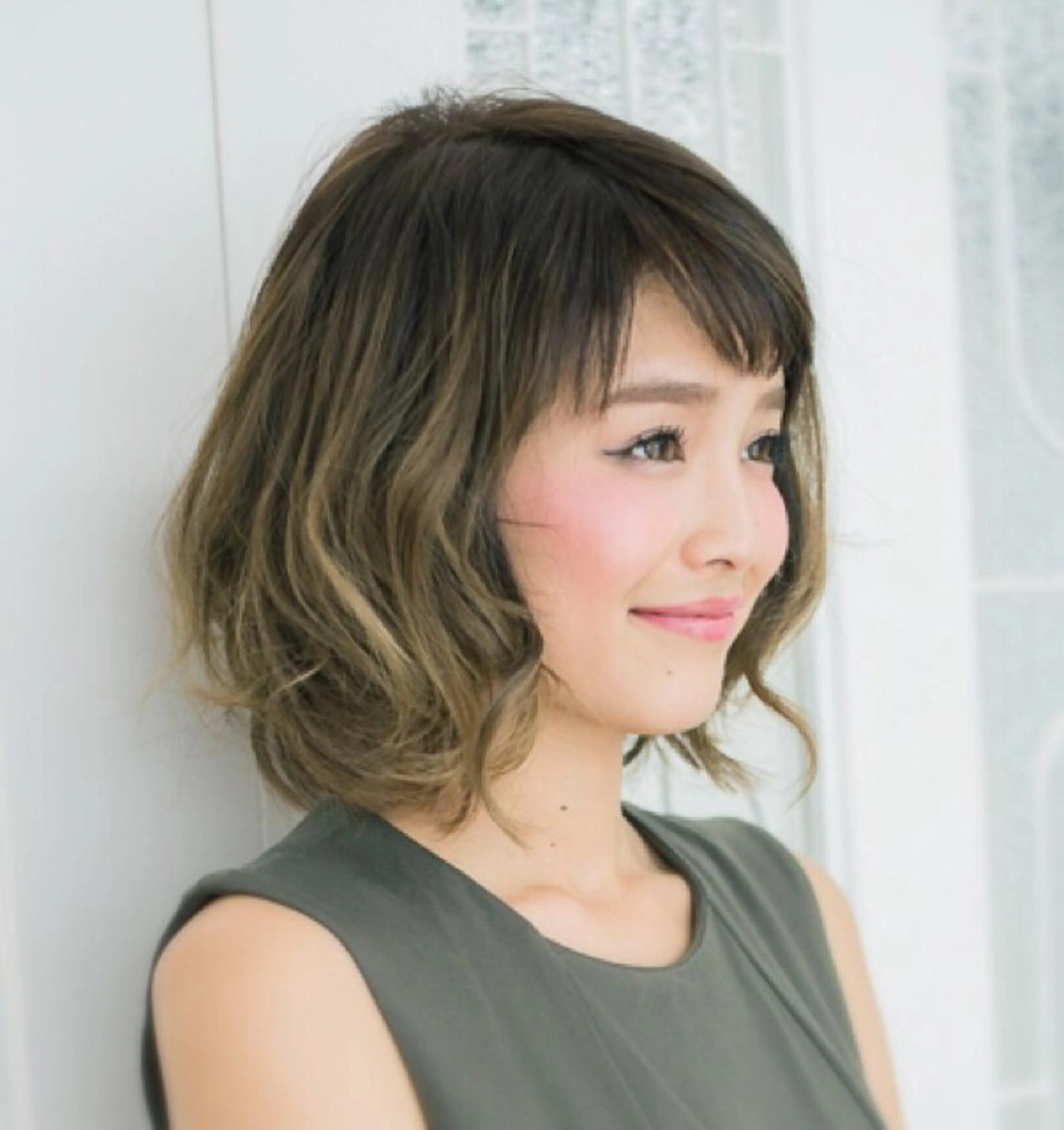 ショート ミディアム セミロング ロング カラー パーマ ヘアアレンジ ミディアムパーマ セミロングパーマ アッシュ アッシュグレー アッシュグレージュ 日比 貴大/ minim hairのヘアスタイル