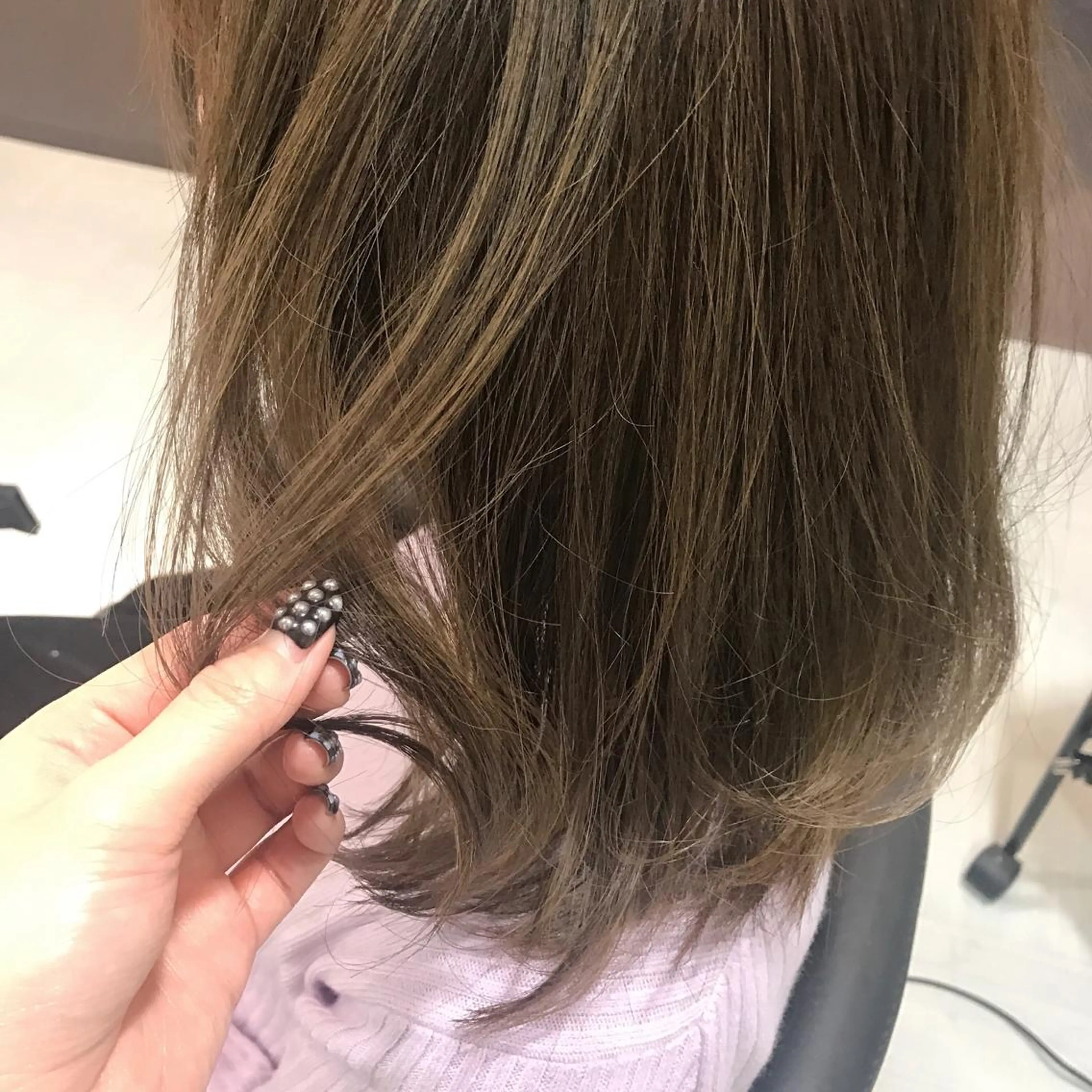 ミディアム カラー ベージュカラー 村井 香怜のマツエク・マツパデザイン