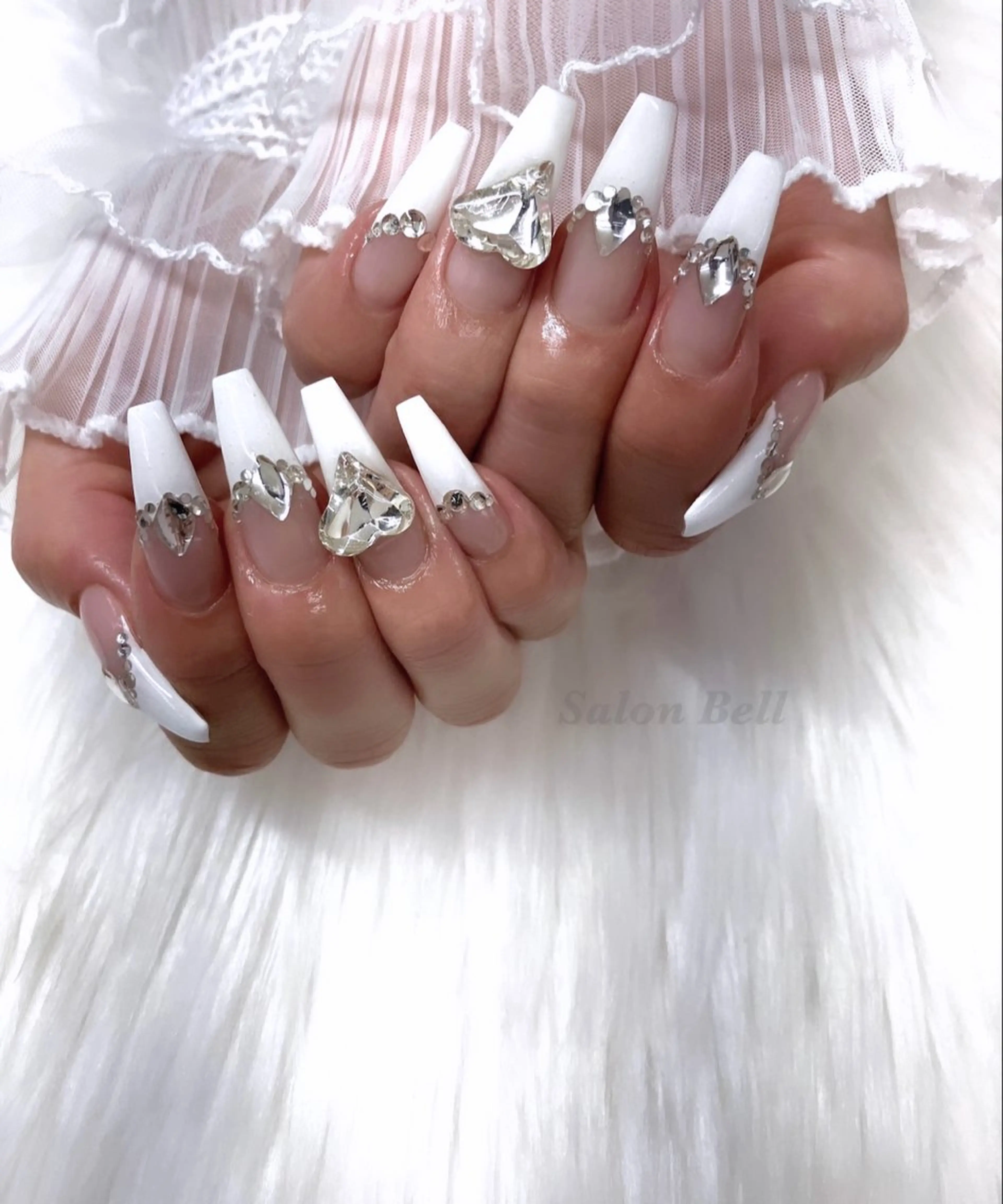 ネイル Bell 富田林店 SAYAKAのネイルデザイン