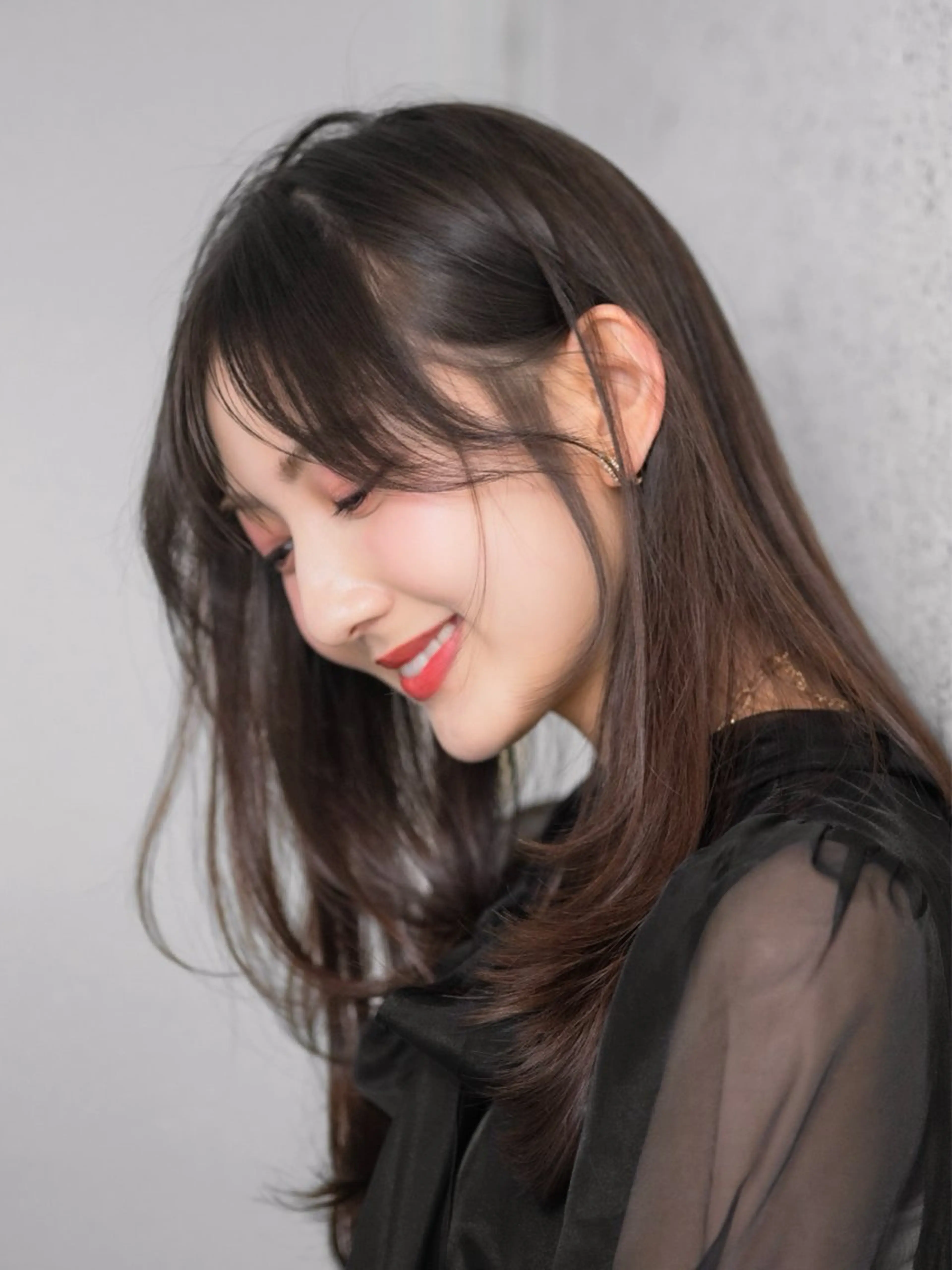 ロング カラー ヘアアレンジ グレージュ レイヤーカット ロング 縮毛矯正/グレージュ /表参道/小森波琉のヘアスタイル