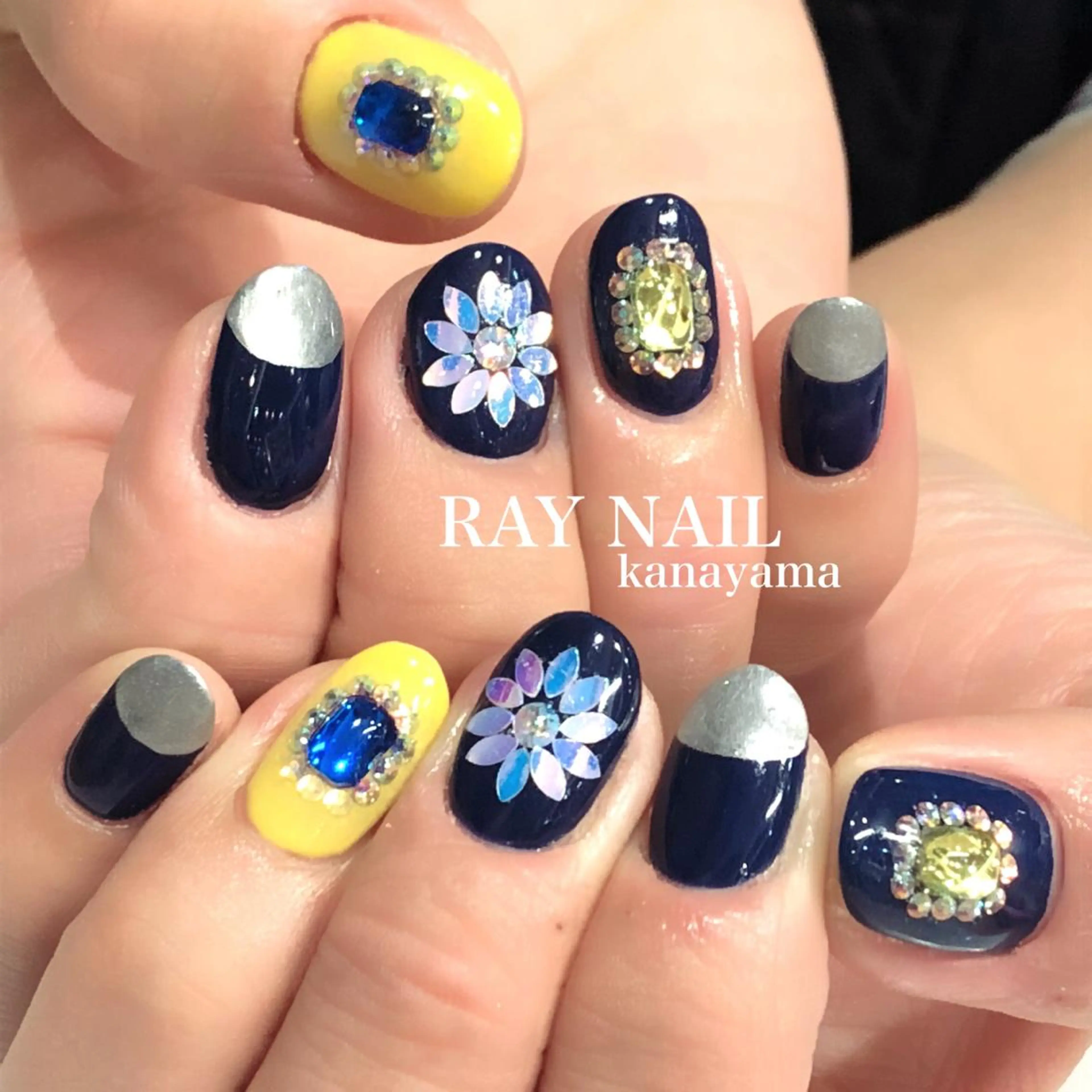 ネイル Arowa 伊田のネイルデザイン