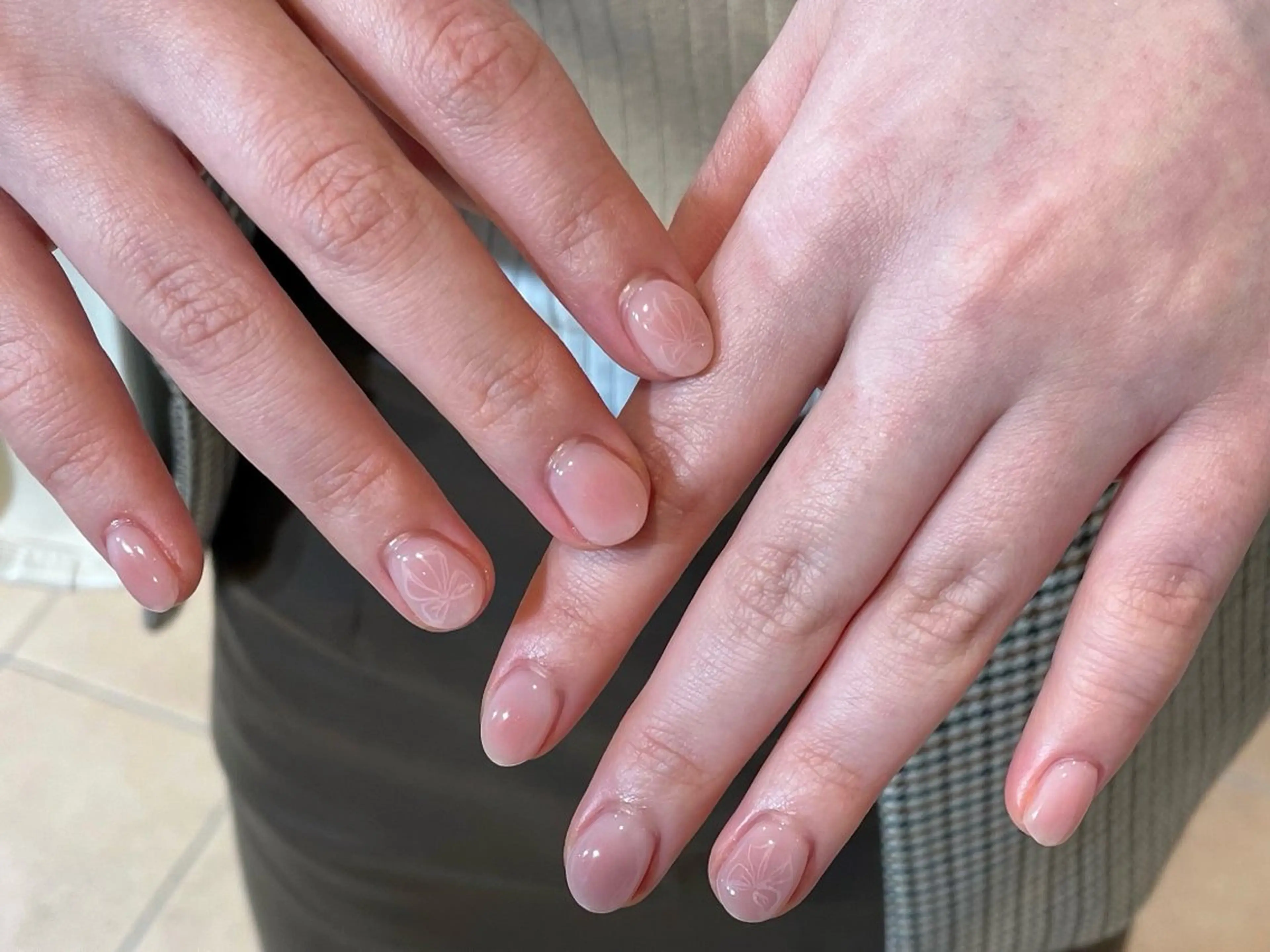 ネイル 友野 遥のネイルデザイン