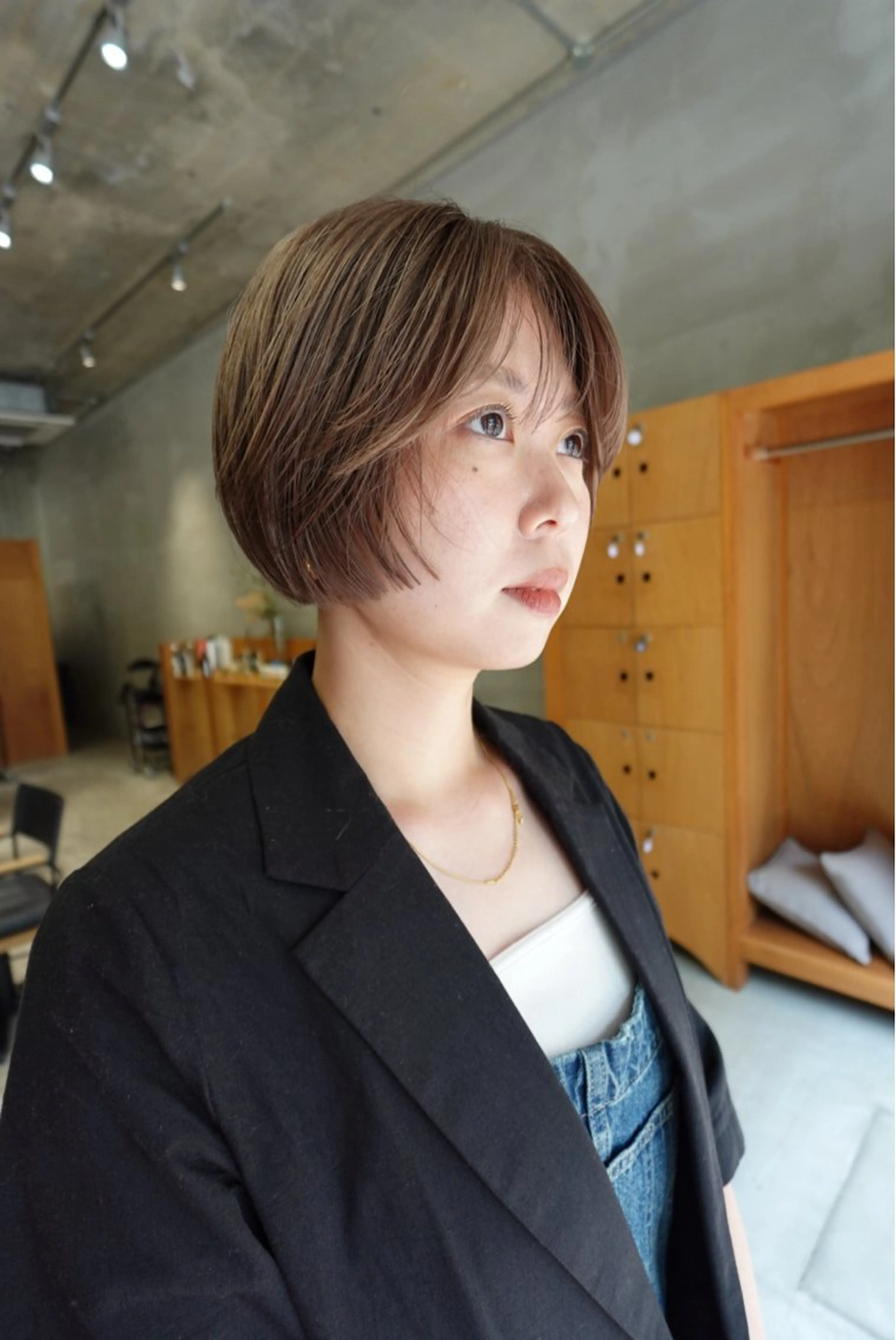 ショート カラー wewe: momoeのヘアスタイル