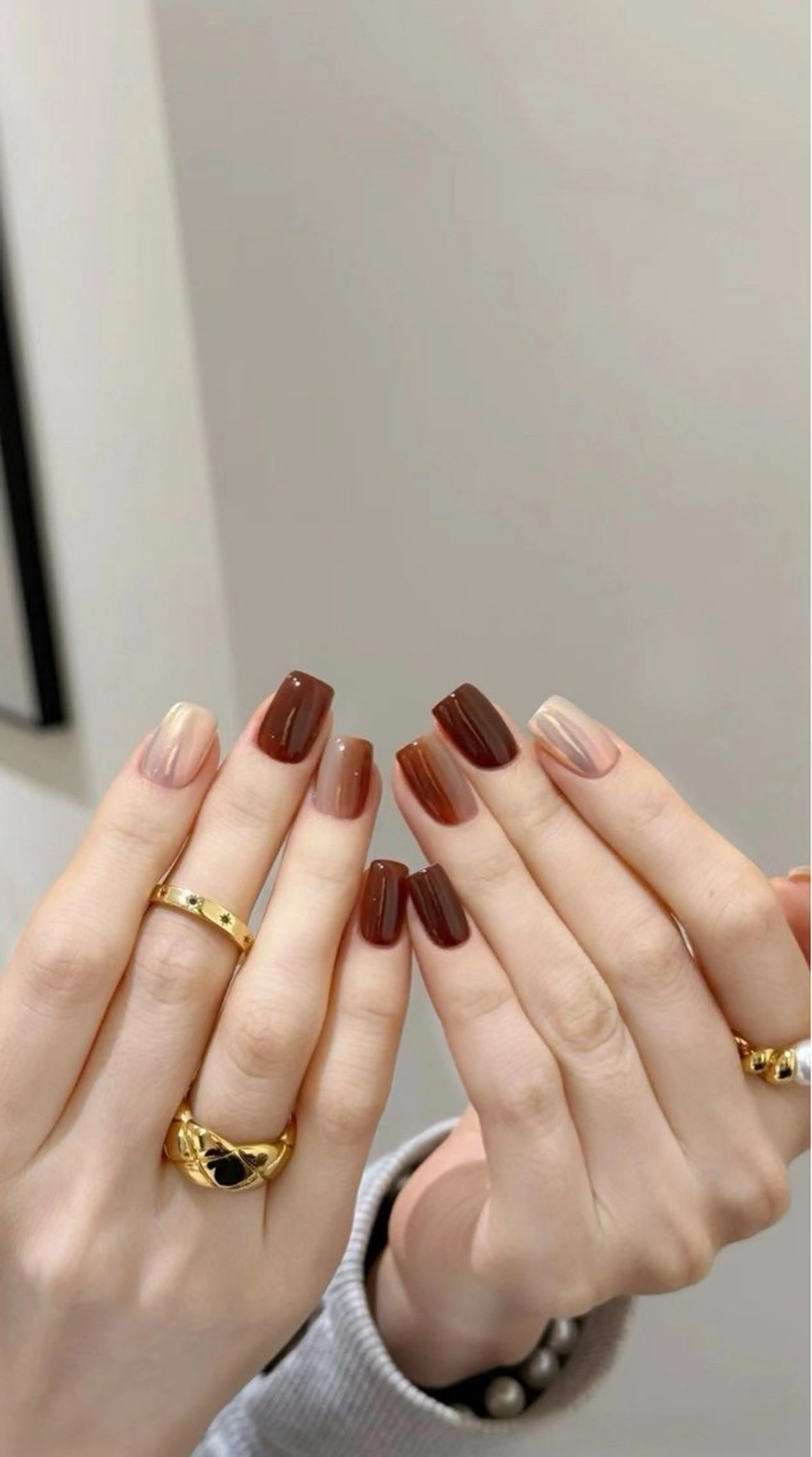 ネイル ハンドネイル 🌈 Laule'aのネイルデザイン