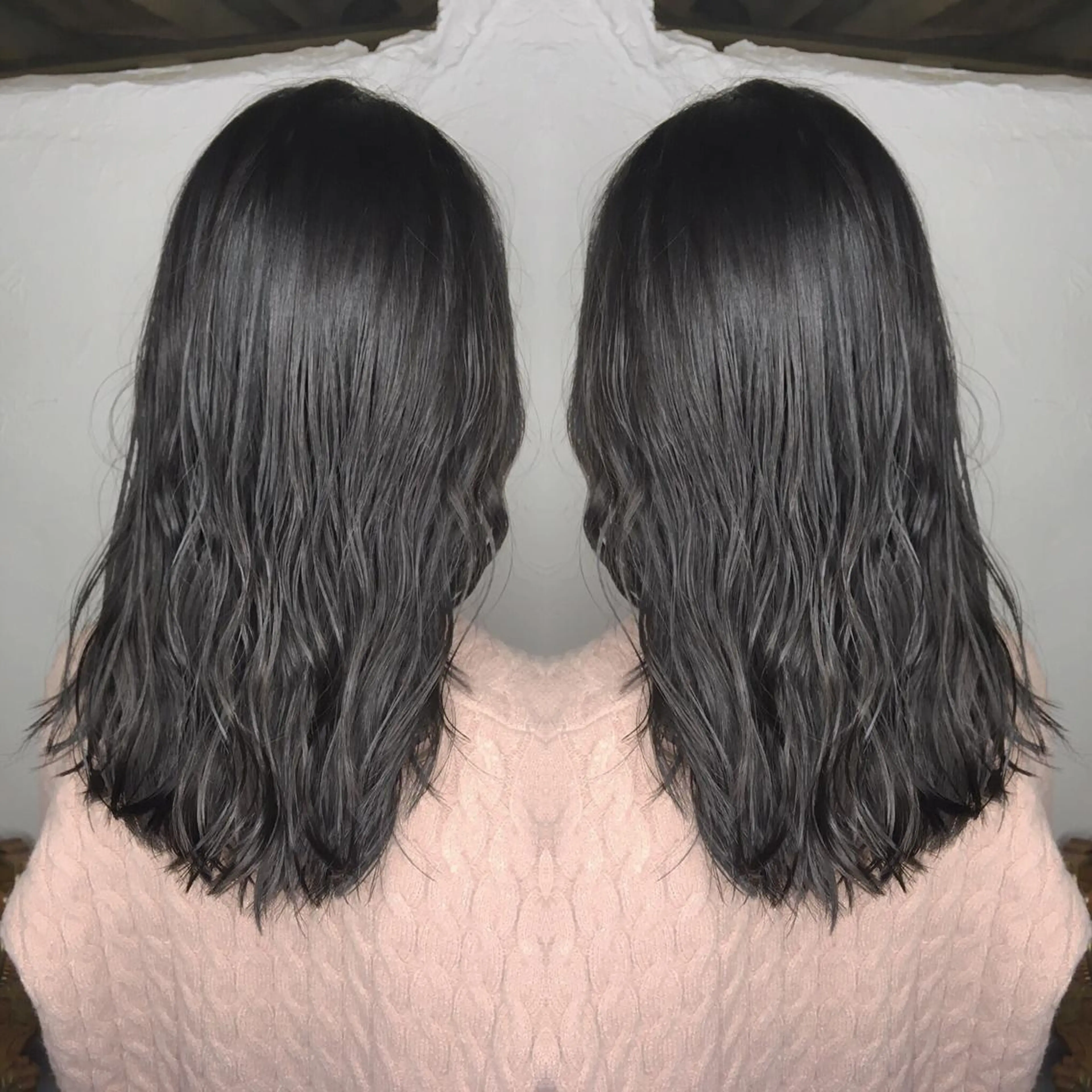 セミロング カラー パーマ ヘアアレンジ ダークグレー エグチ アキラのヘアスタイル